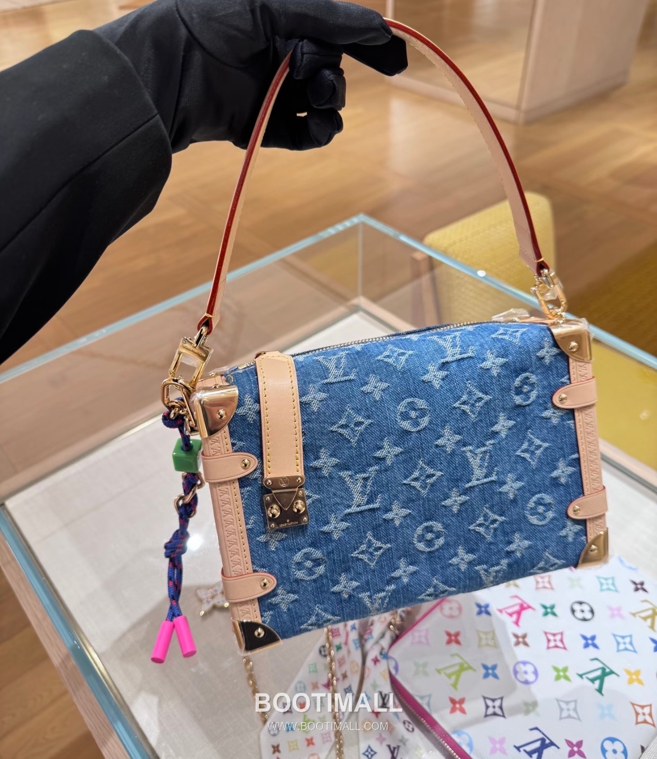 Louis Vuitton Side Trunk MM M27450 Monogram Denim Canvas Shoulder Bag 루이비통 사이드 트렁크 MM 모노그램 데님 캔버스 숄더백 23.5cm 7