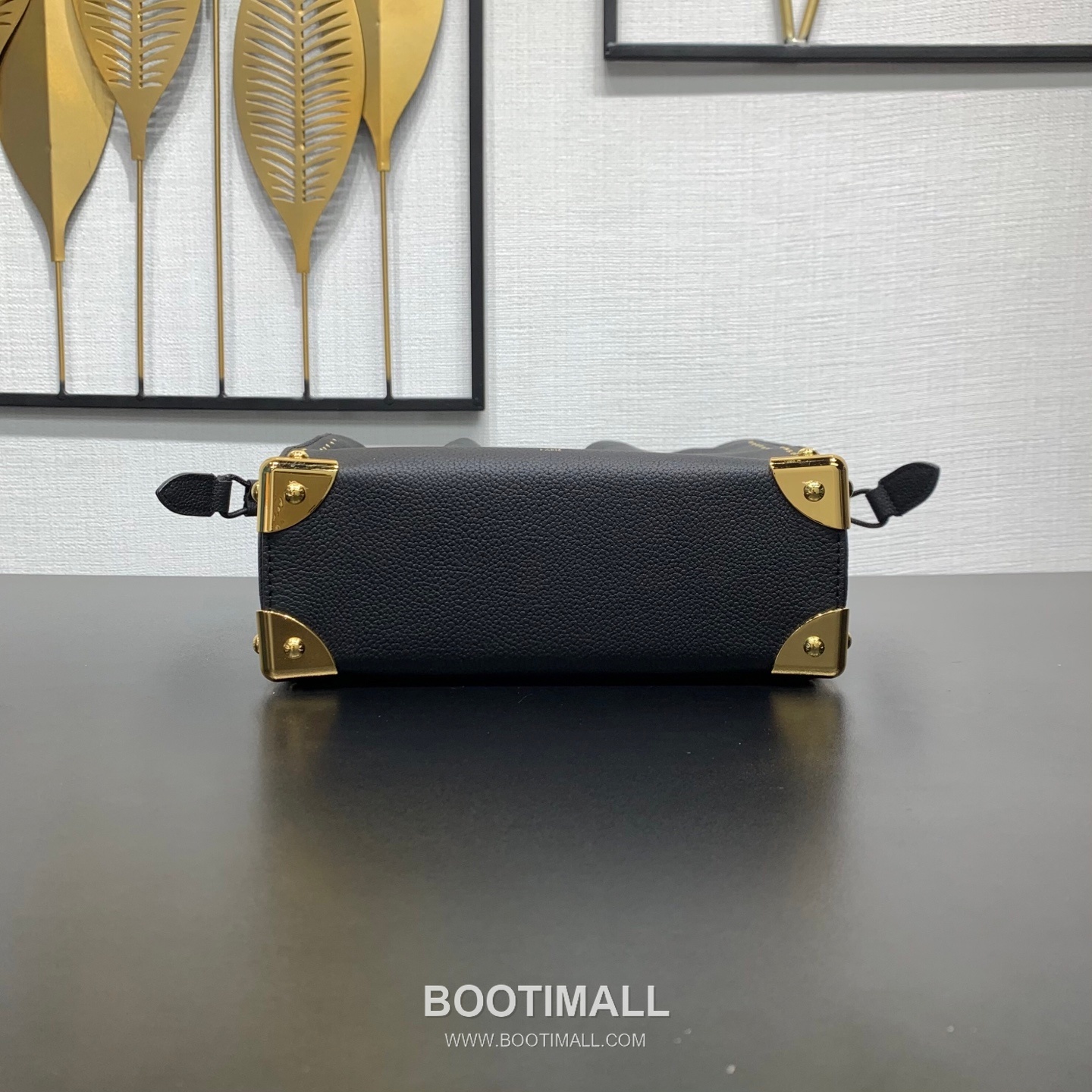 Louis Vuitton Noé Trunk M29391 Calfskin Leather Bucket Bag 루이비통 노에 트렁크 카프스킨 레더 버킷백 23cm 5