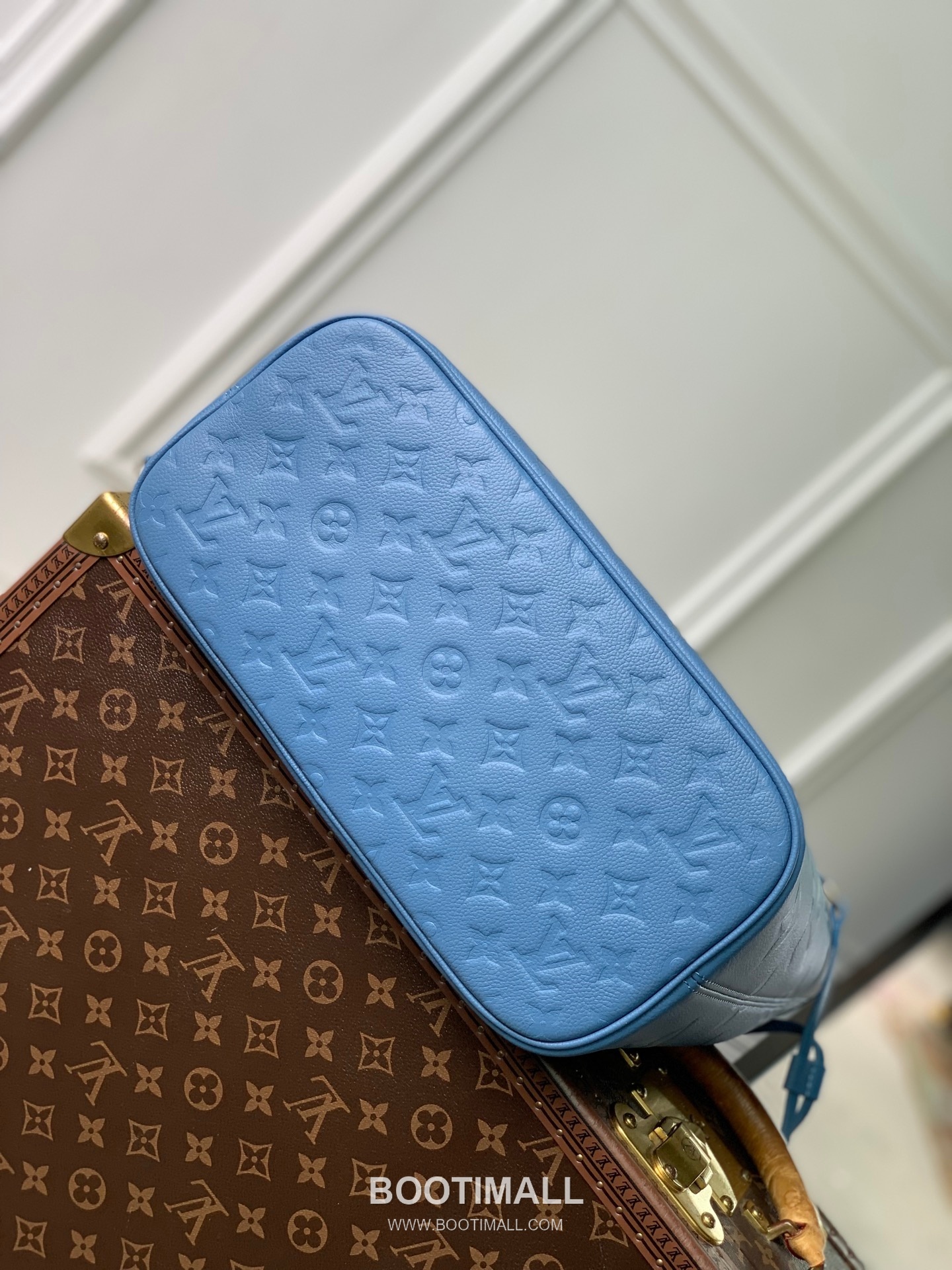 Louis Vuitton Neverfull MM M27358 Monogram Empreinte Leather Shoulder Bag 루이비통 네버풀 MM 모노그램 앙프렝뜨 레더 숄더백 31cm 4