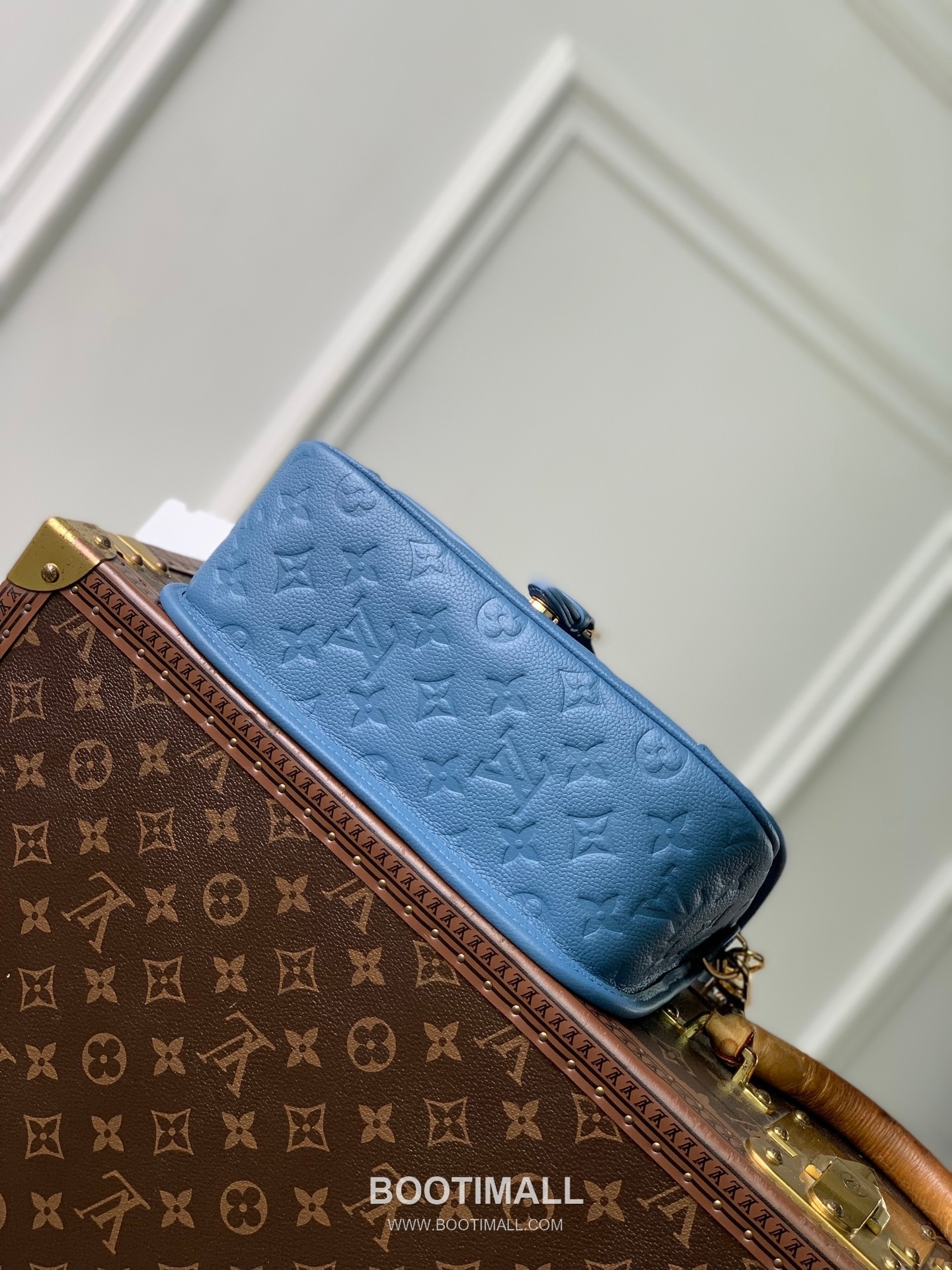 Louis Vuitton Diane M27362 Monogram Empreinte Leather Shoulder Bag 루이비통 다이앤 모노그램 앙프렝뜨 레더 숄더백 24cm 3