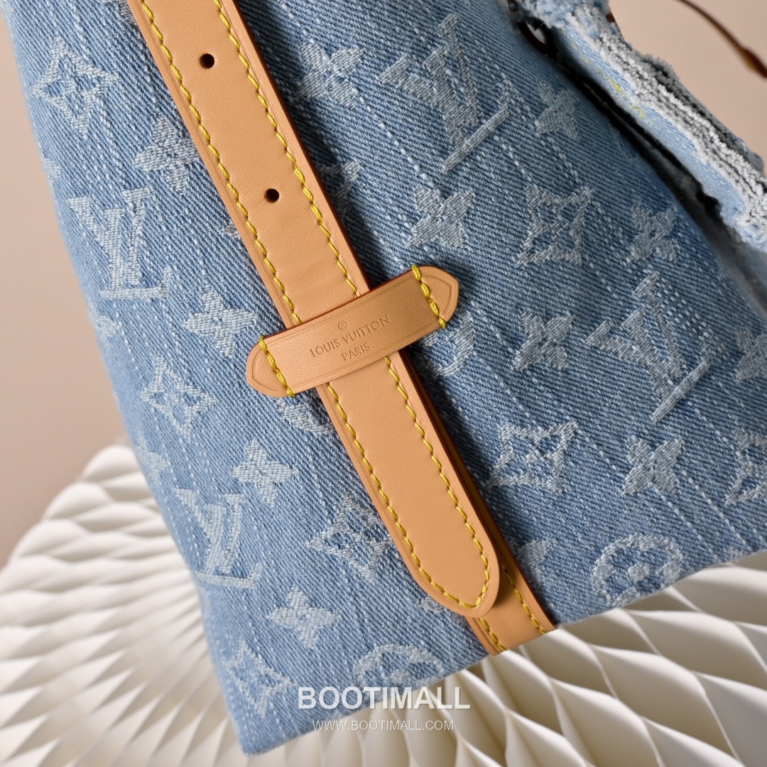 Louis Vuitton Carryall MM M11462 Monogram Denim Canvas Shoulder Bag 루이비통 캐리올 MM 모노그램 데님 캔버스 숄더백 29cm 6