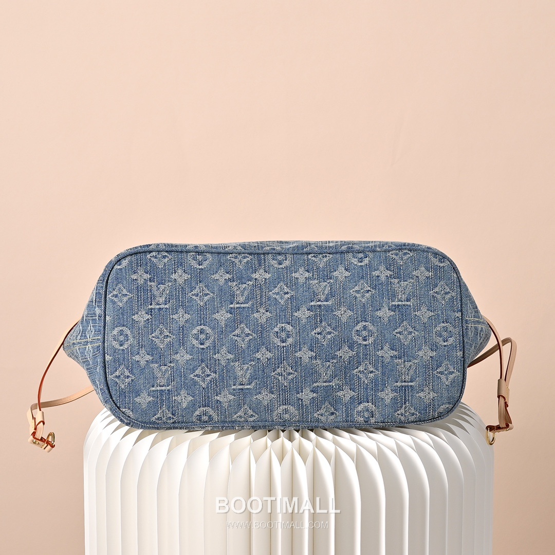 Louis Vuitton Carryall MM M11462 Monogram Denim Canvas Shoulder Bag 루이비통 캐리올 MM 모노그램 데님 캔버스 숄더백 29cm 9