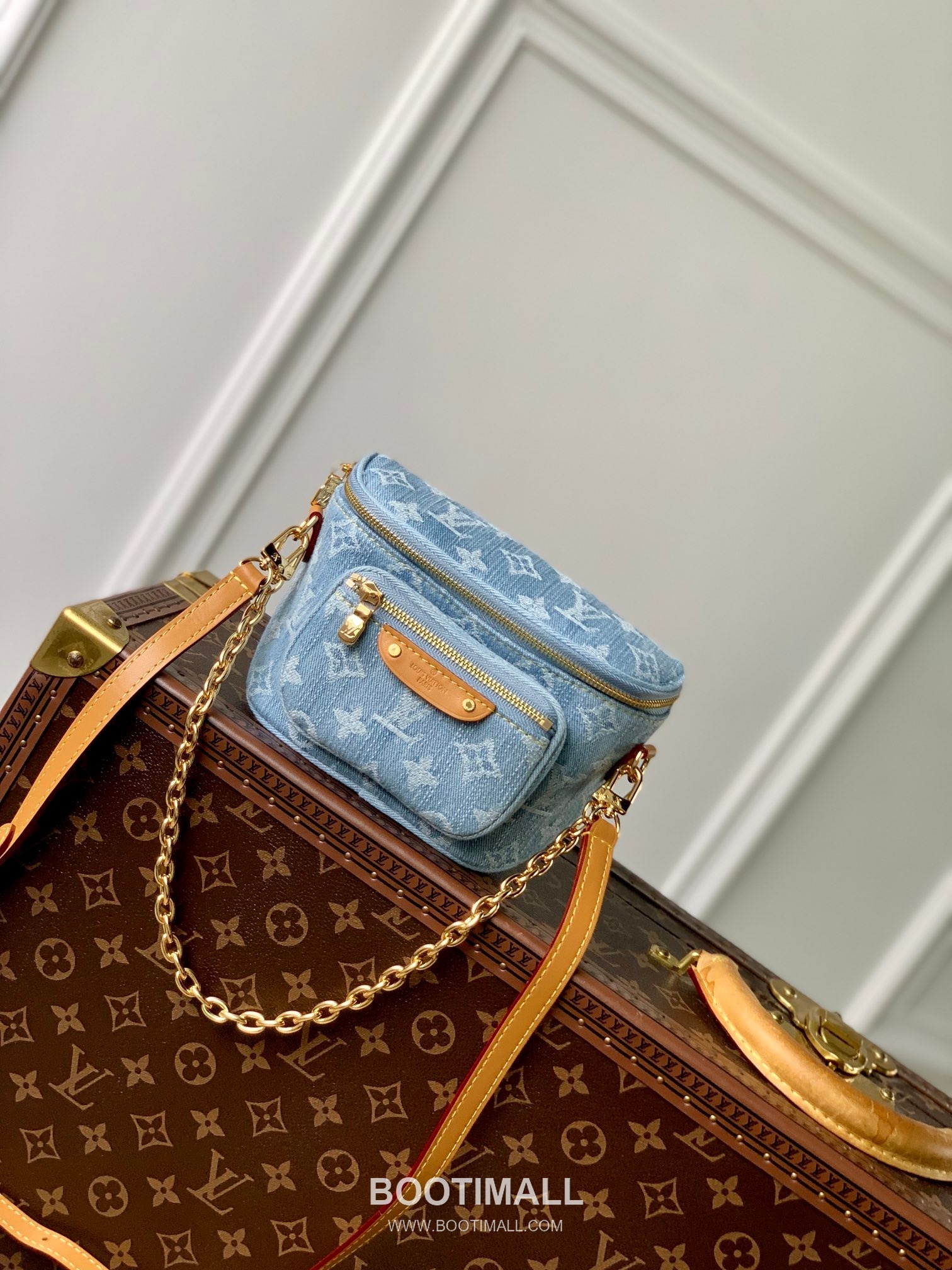 Louis Vuitton Mini Bumbag M83353 Monogram Denim Canvas Waist Bag 루이비통 미니 범백 모노그램 데님 캔버스 웨이스트백 17cm 1