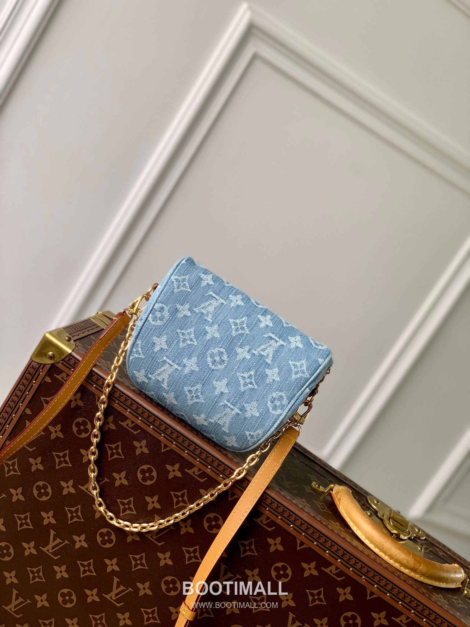 Louis Vuitton Mini Bumbag M83353 Monogram Denim Canvas Waist Bag 루이비통 미니 범백 모노그램 데님 캔버스 웨이스트백 17cm 3