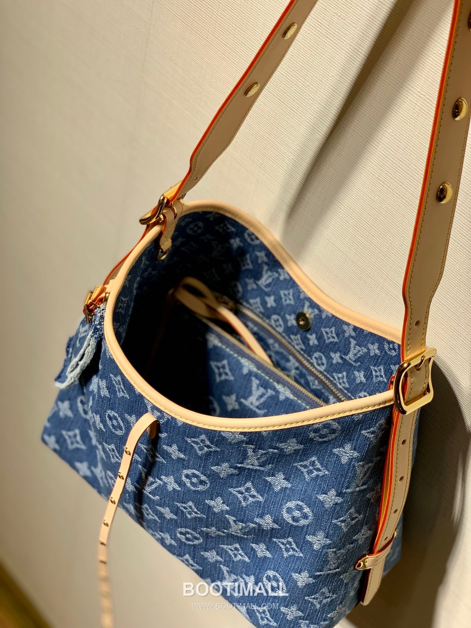 Louis Vuitton Carryall MM M46855 Monogram Denim Canvas Shoulder Bag 루이비통 캐리올 MM 모노그램 데님 캔버스 숄더백 29cm 8
