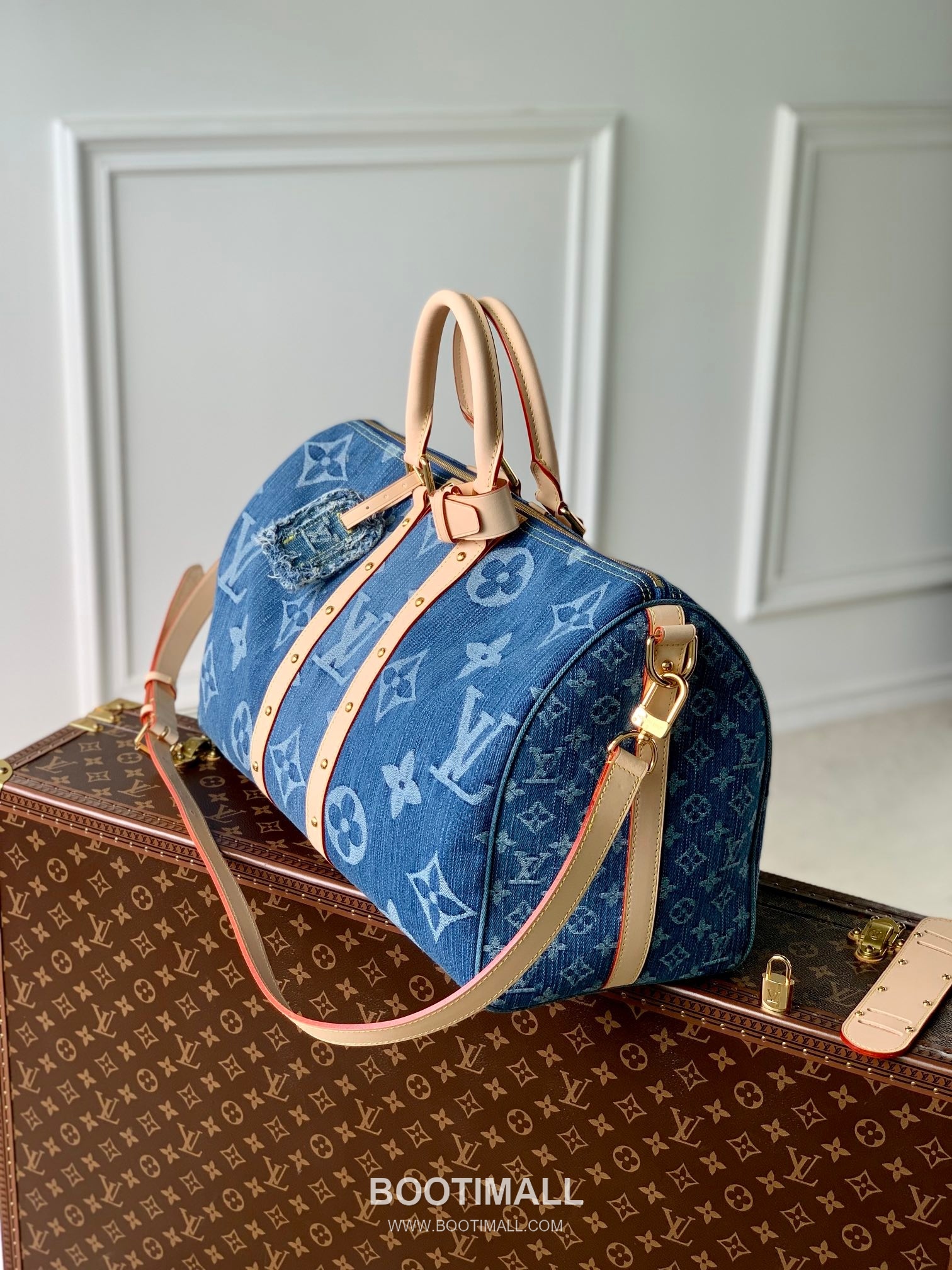 Louis Vuitton Keepall Bandoulière 45 M24315 Monogram Denim Canvas Travel Bag 루이비통 키폴 반둘리에 45 모노그램 데님 캔버스 여행가방 45cm 3