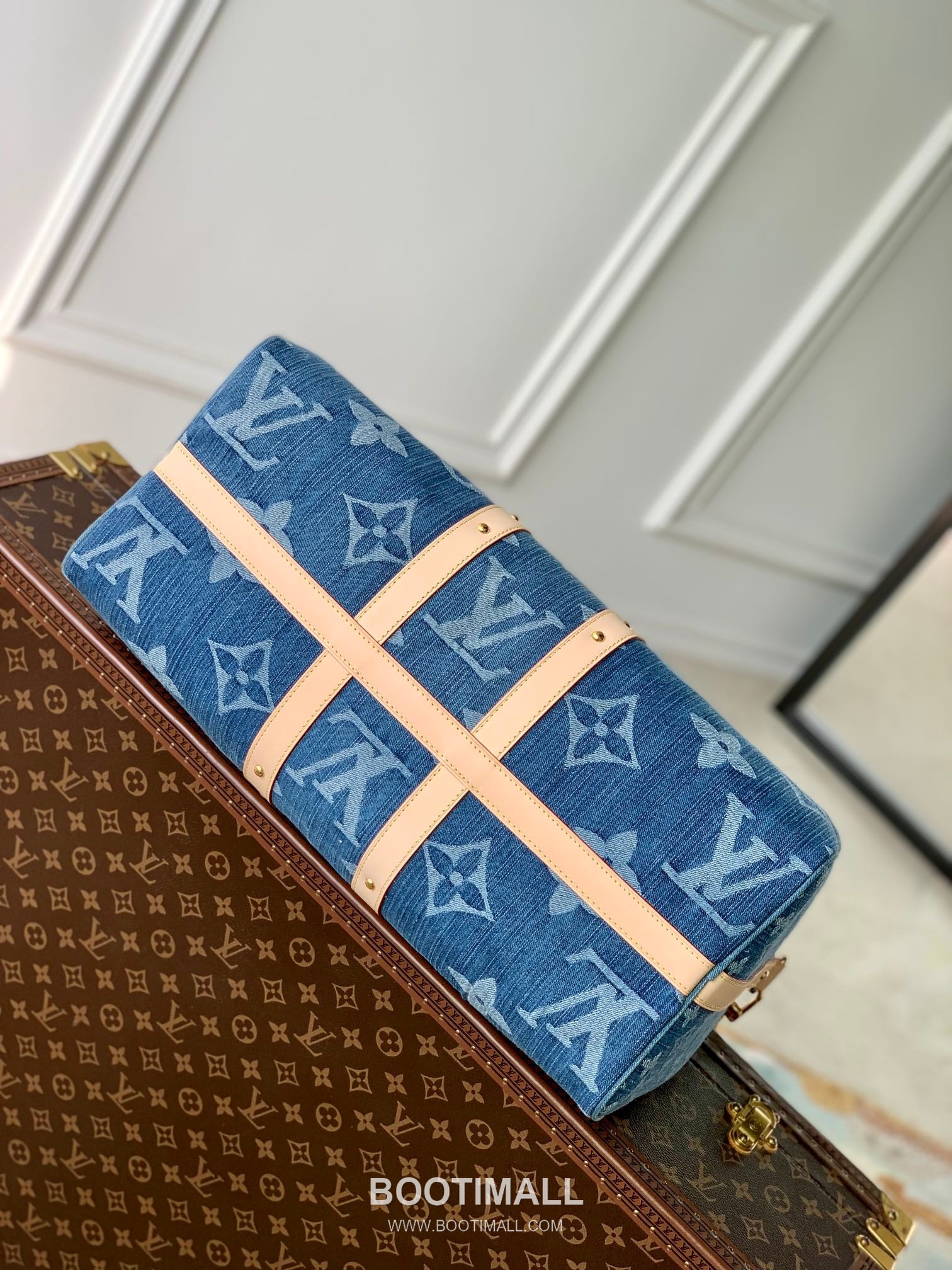 Louis Vuitton Keepall Bandoulière 45 M24315 Monogram Denim Canvas Travel Bag 루이비통 키폴 반둘리에 45 모노그램 데님 캔버스 여행가방 45cm 4