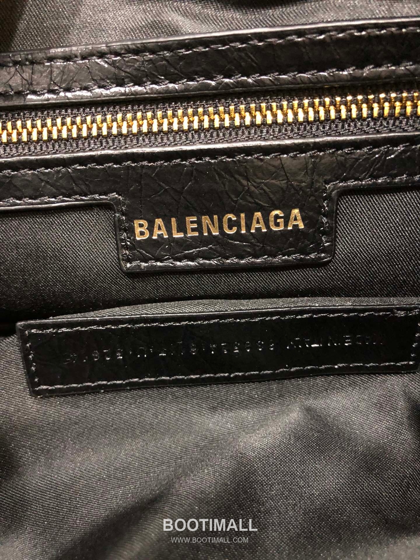 Balenciaga Le Cagole Large Hobo Bag Gold Hardware Leather Shoulder & Crossbody Bag 발렌시아가 르 카골 라지 호보백 골드 하드웨어 레더 숄더 크로스백 33cm 8