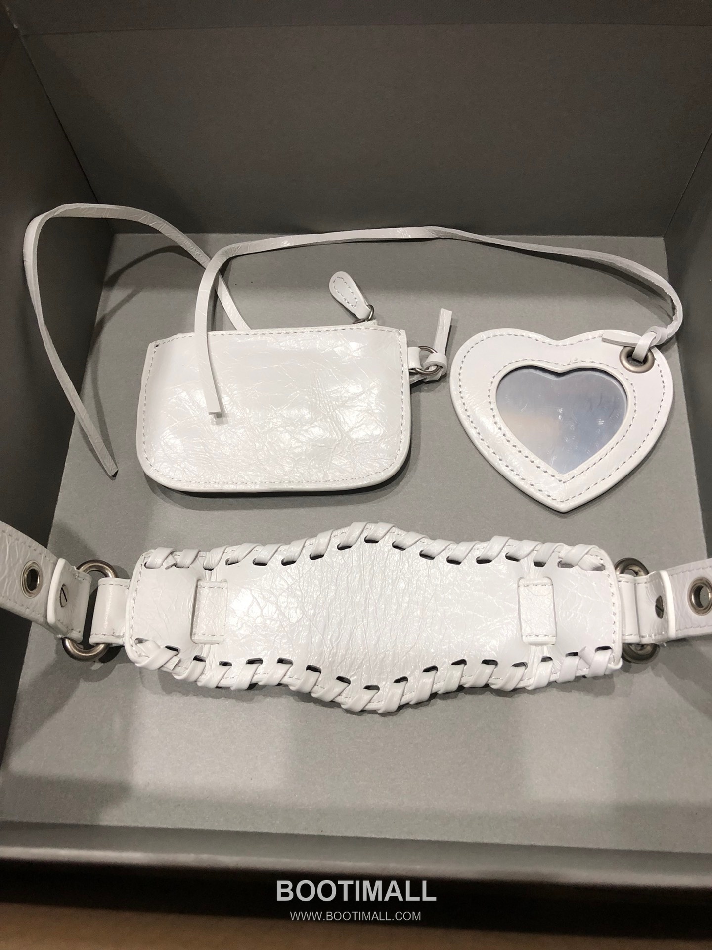 Balenciaga Le Cagole Small Hobo Bag Leather Shoulder & Crossbody Bag 발렌시아가 르 카골 스몰 호보백 레더 숄더 크로스백 26cm 12