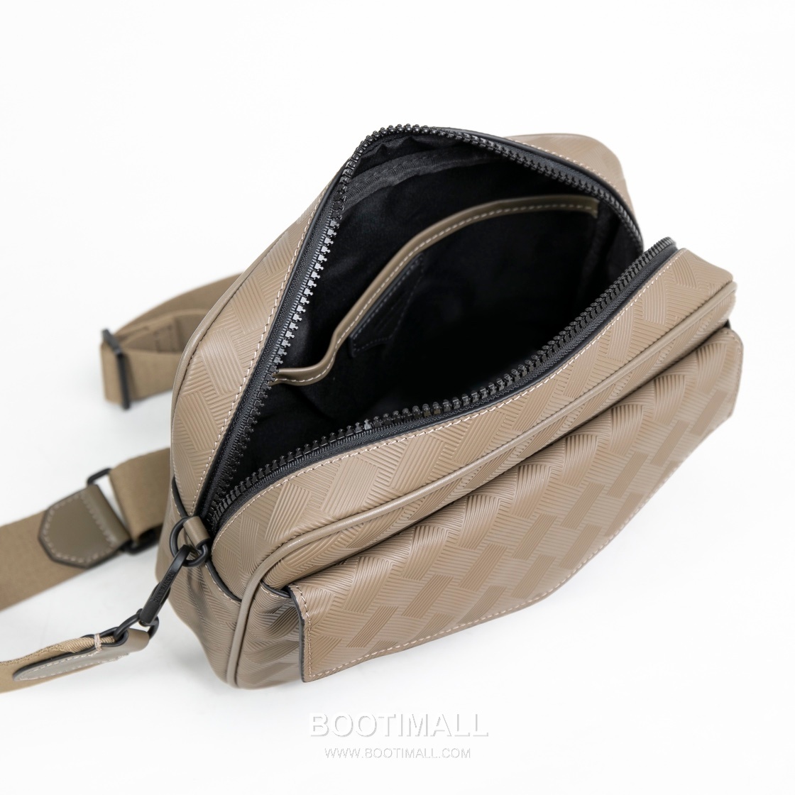 Montblanc Sartorial 3.0 Crossbody Bag MB220248 Leather Crossbody Bag 몽블랑 사토리얼 3.0 크로스바디 백 MB220248 레더 크로스백 24cm 8
