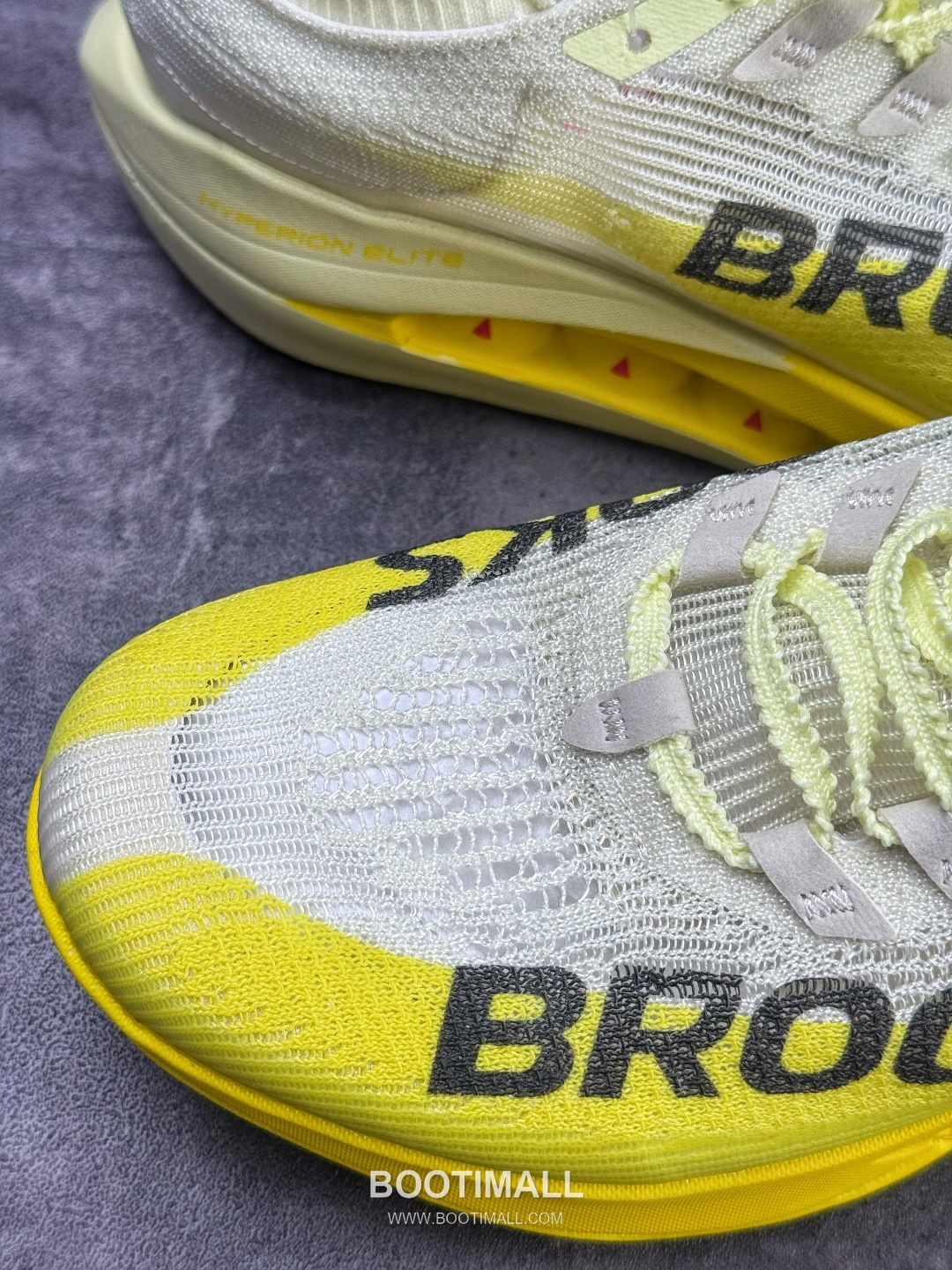 Brooks Hyperion Elite 5 Mesh Low Running Shoes 브룩스 하이페리온 엘리트 5 메쉬 로우 러닝화
--- 8
