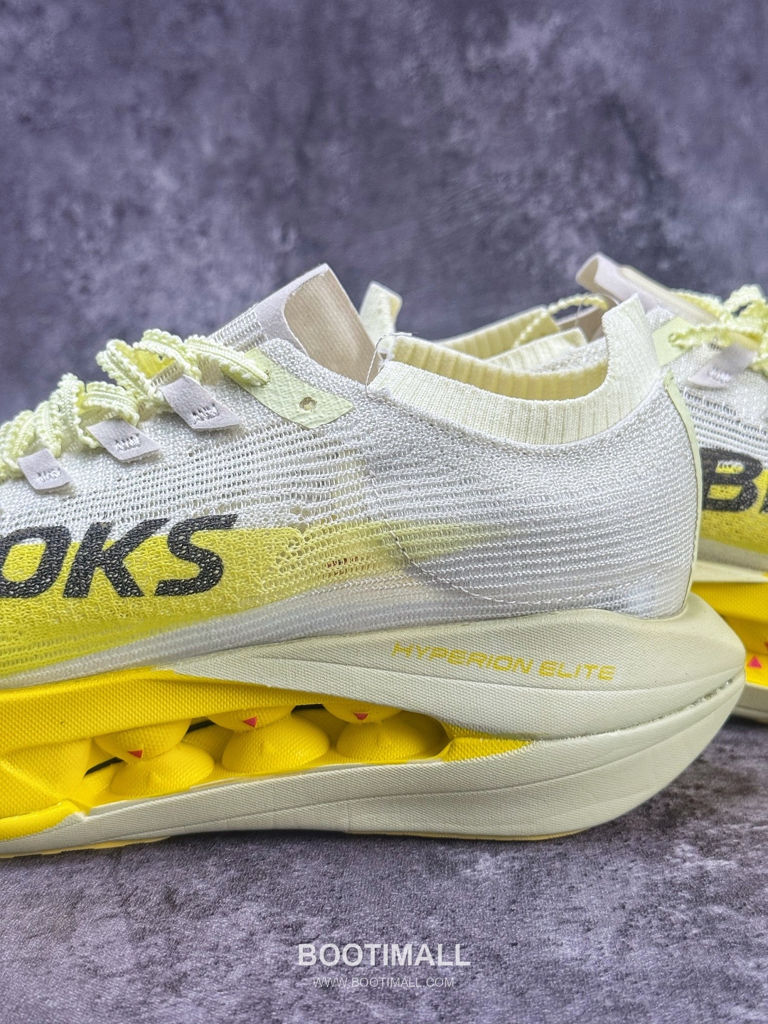 Brooks Hyperion Elite 5 Mesh Low Running Shoes 브룩스 하이페리온 엘리트 5 메쉬 로우 러닝화
--- 9