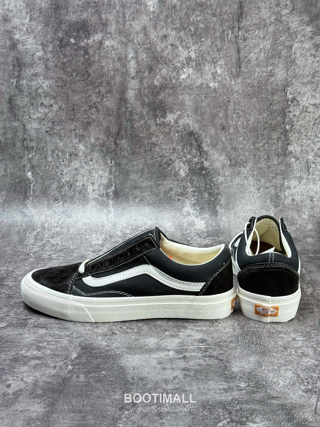 Vans Old Skool VR3 Canvas Low Sneakers 반스 올드스쿨 VR3 캔버스 로우 스니커즈
--- 6