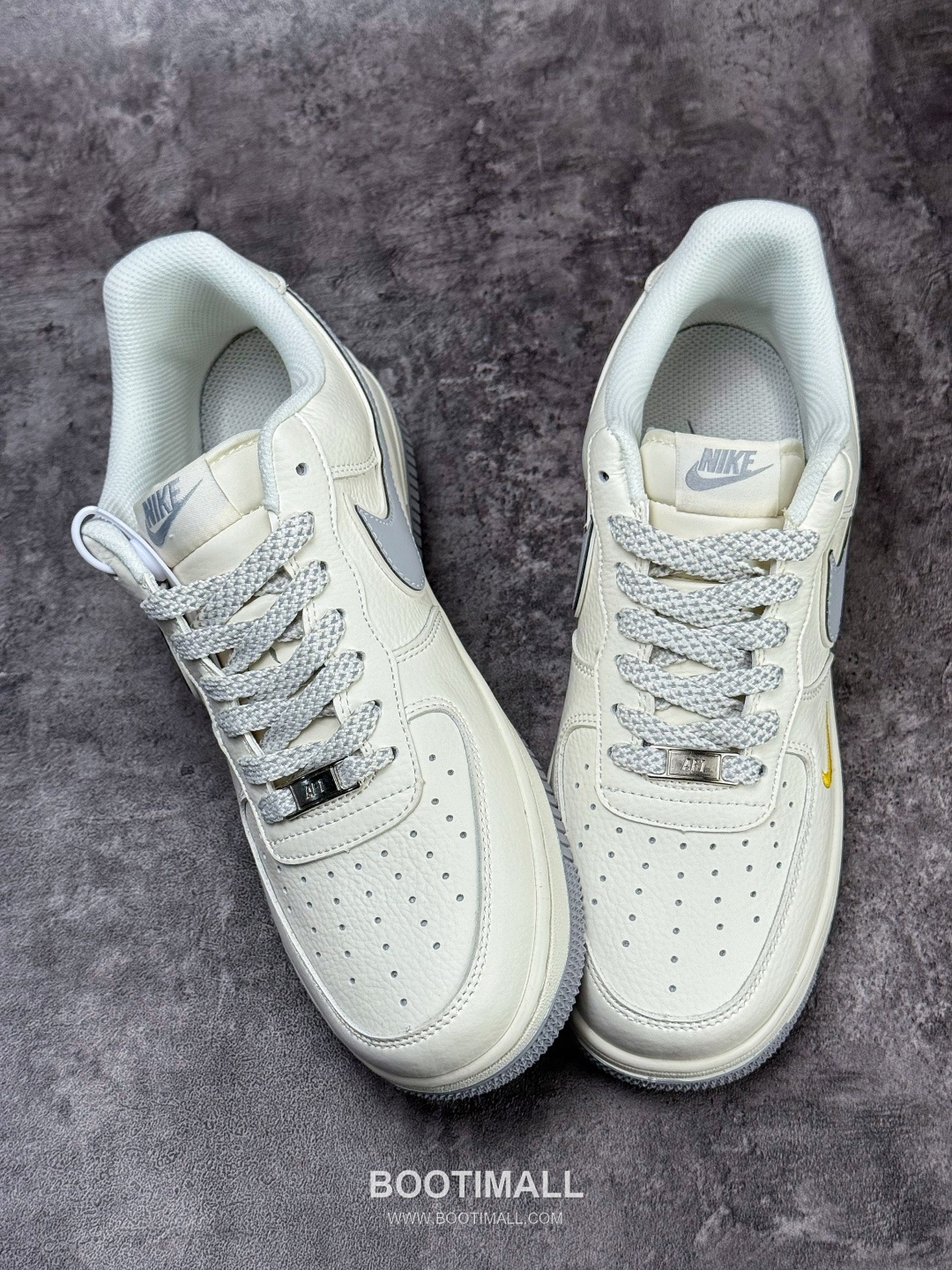 Nike Air Force 1 Low Leather Sneakers 나이키 에어포스 1 로우 레더 스니커즈

--- 2