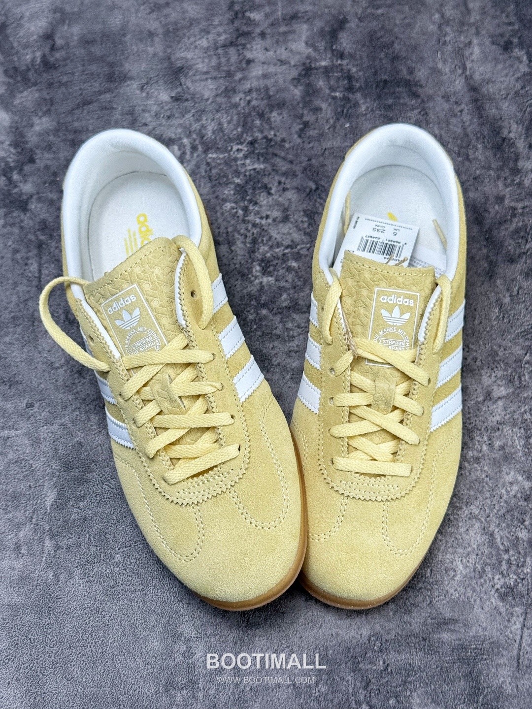 Adidas Originals Gazelle Suede Low Sneakers 아디다스 오리지널 가젤 스웨이드 로우 스니커즈
--- 2