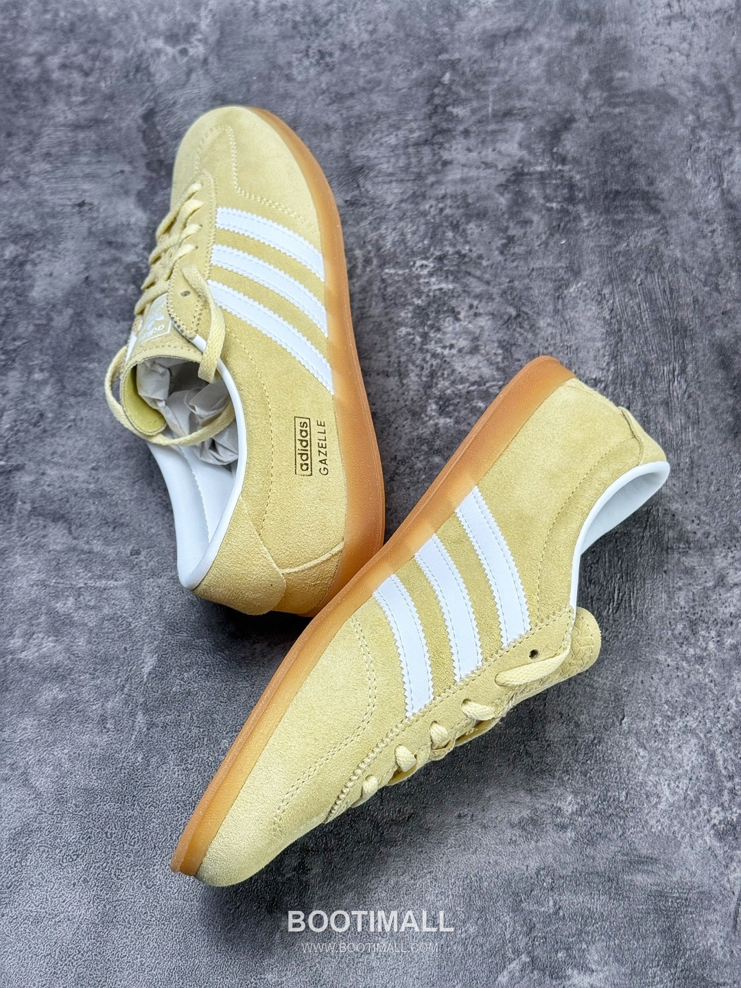 Adidas Originals Gazelle Suede Low Sneakers 아디다스 오리지널 가젤 스웨이드 로우 스니커즈
--- 3