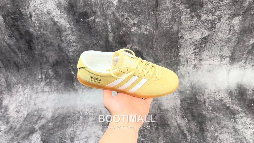 Adidas Originals Gazelle Suede Low Sneakers 아디다스 오리지널 가젤 스웨이드 로우 스니커즈
--- 10