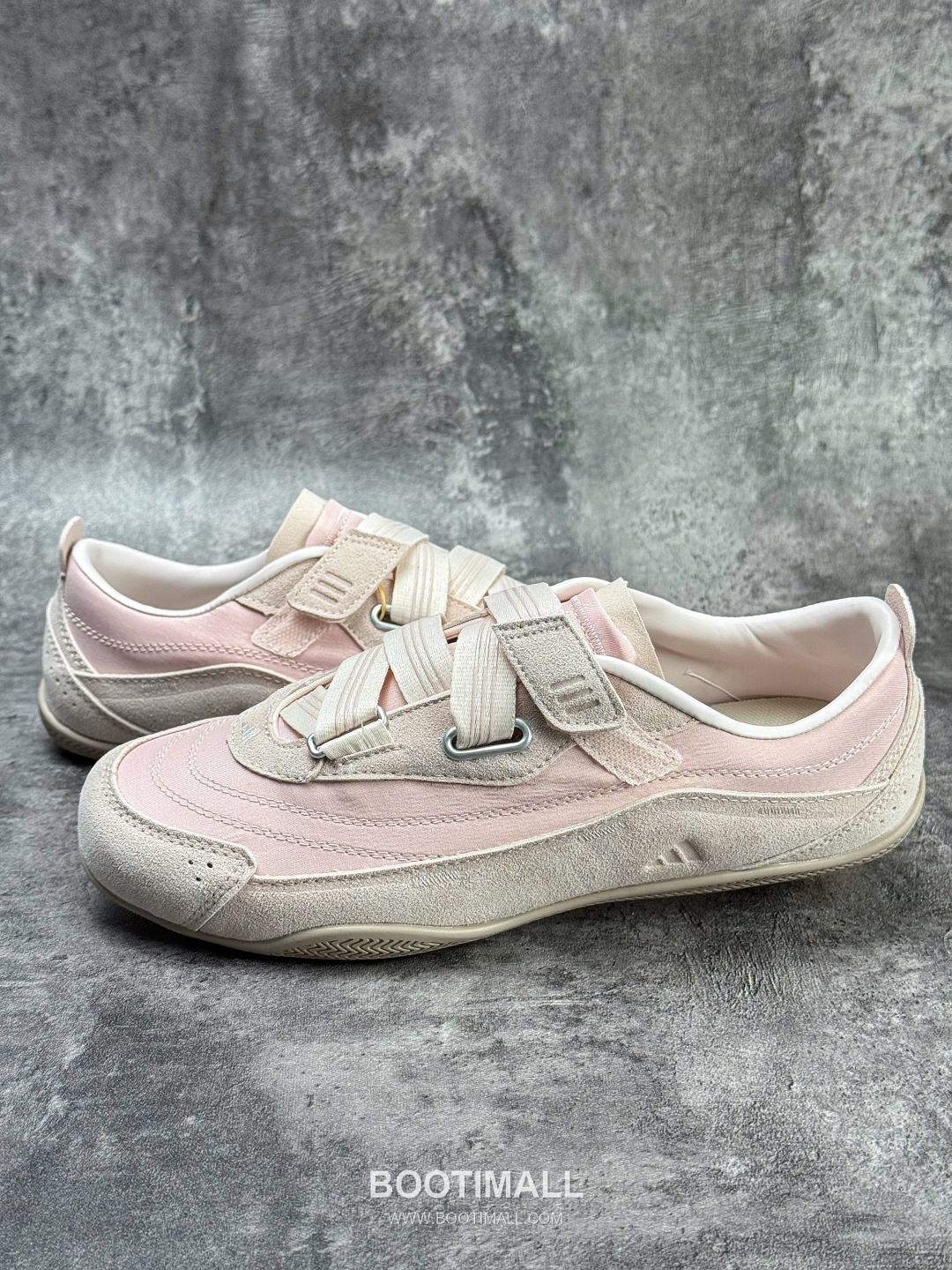 Adidas FOS Urban Reverie Mesh Low Ballet Sneakers 아디다스 FOS 어반 레버리 메쉬 로우 발레 스니커즈

--- 1