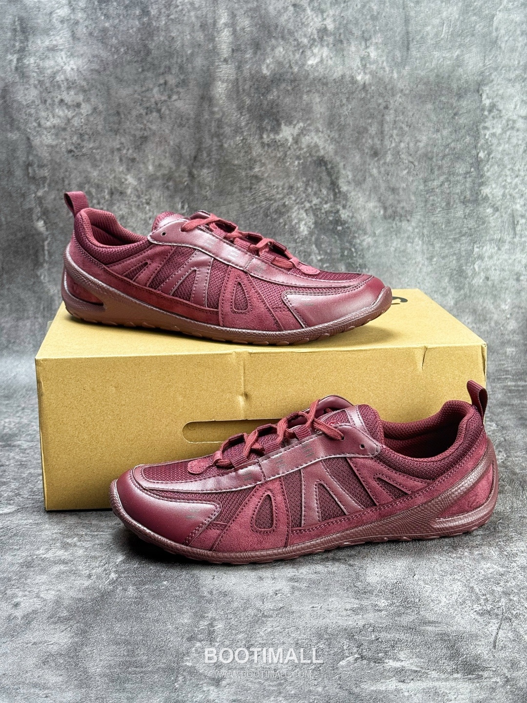 Ecco Biom Lite W Mesh Leather Low Sneakers 에코 바이옴 라이트 W 메쉬 레더 로우 스니커즈
--- 4