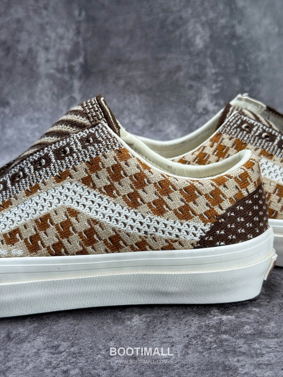 Vans OTW Old Skool 36 Knit Mesh Low Sneakers 반스 OTW 올드스쿨 36 니트 메쉬 로우 스니커즈

--- 9