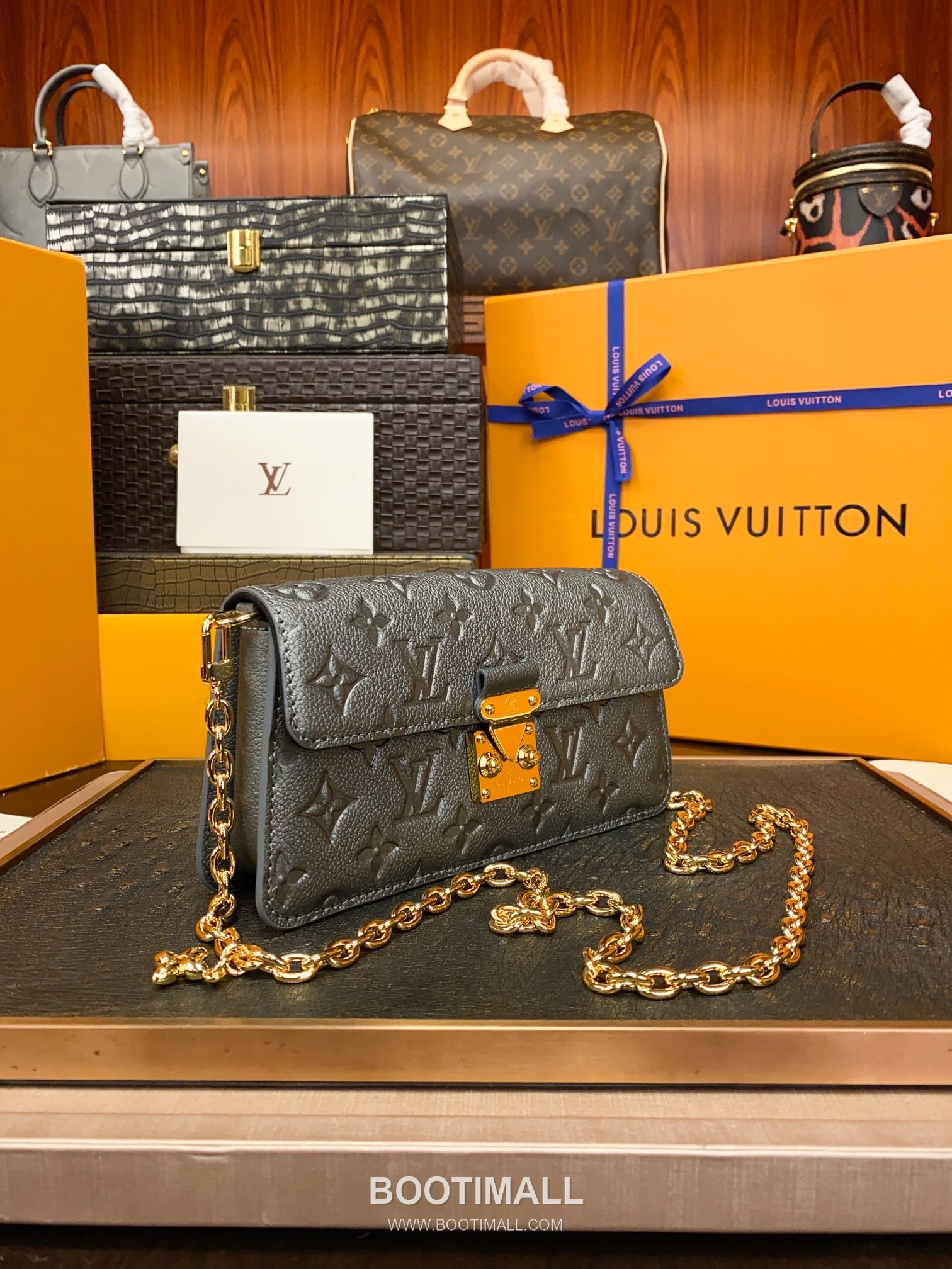 Louis Vuitton Wallet On Chain Métis M12761 Monogram Empreinte Leather Chain Bag 루이비통 월렛 온 체인 메티스 모노그램 앙프렝뜨 가죽 체인백 19cm 6