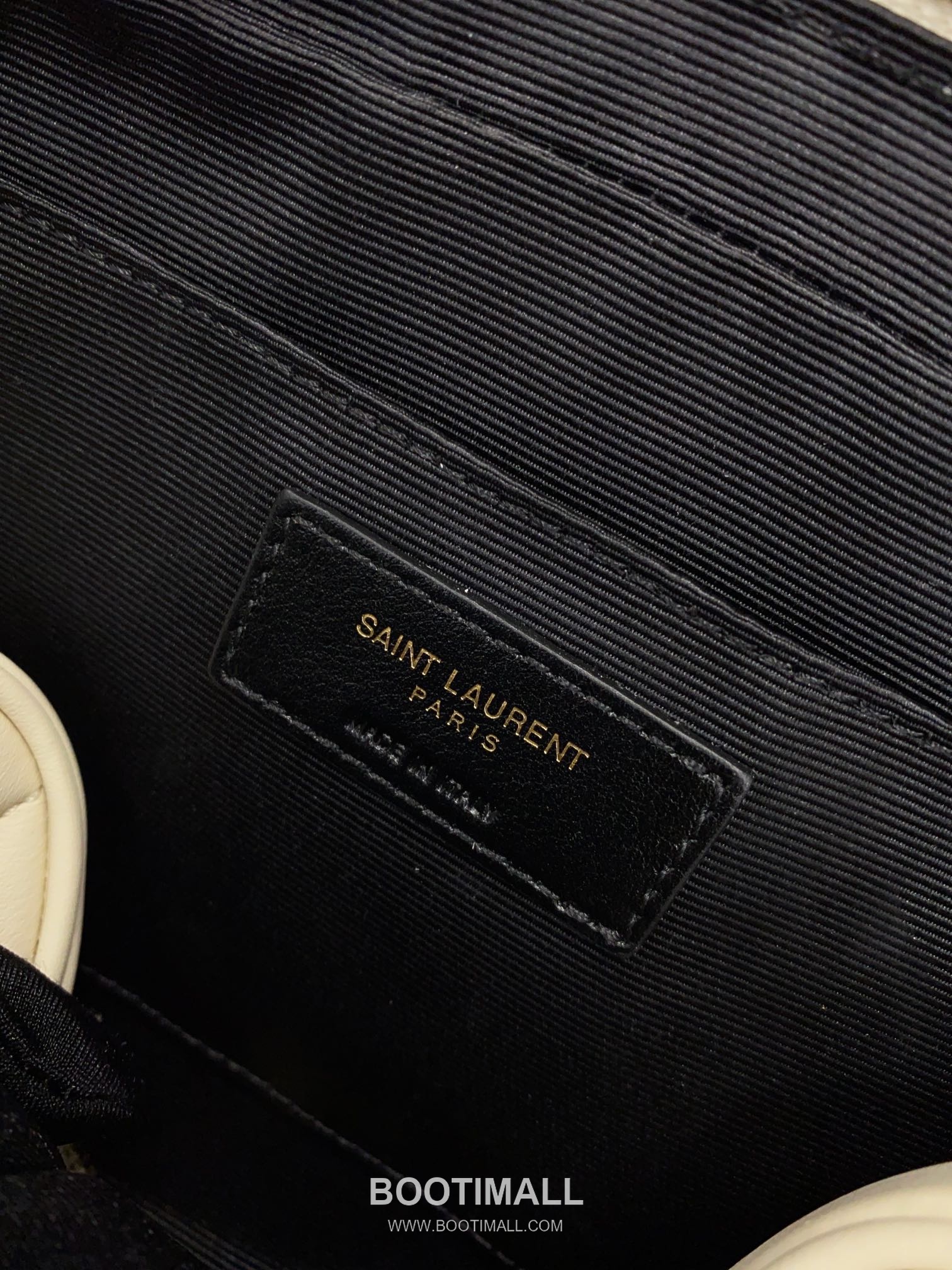 Saint Laurent Lou Camera Bag Calfskin Leather Shoulder Bag 생로랑 루 카메라백 카프스킨 가죽 숄더백 23cm- 9