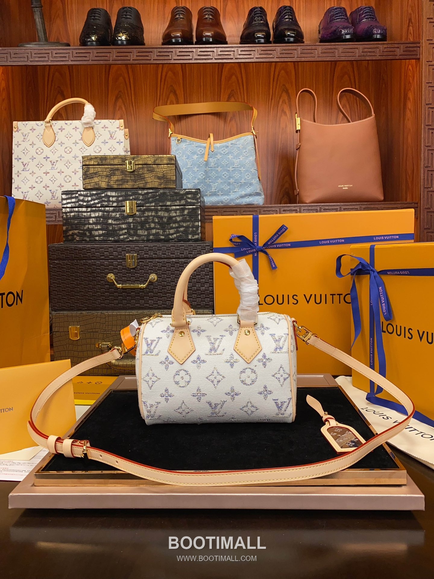 Louis Vuitton Speedy Bandoulière 20 M24709 Monogram Jacquard Textile Bag 루이비통 스피디 반둘리에 20 모노그램 자카드 텍스타일 백 20.5cm 10