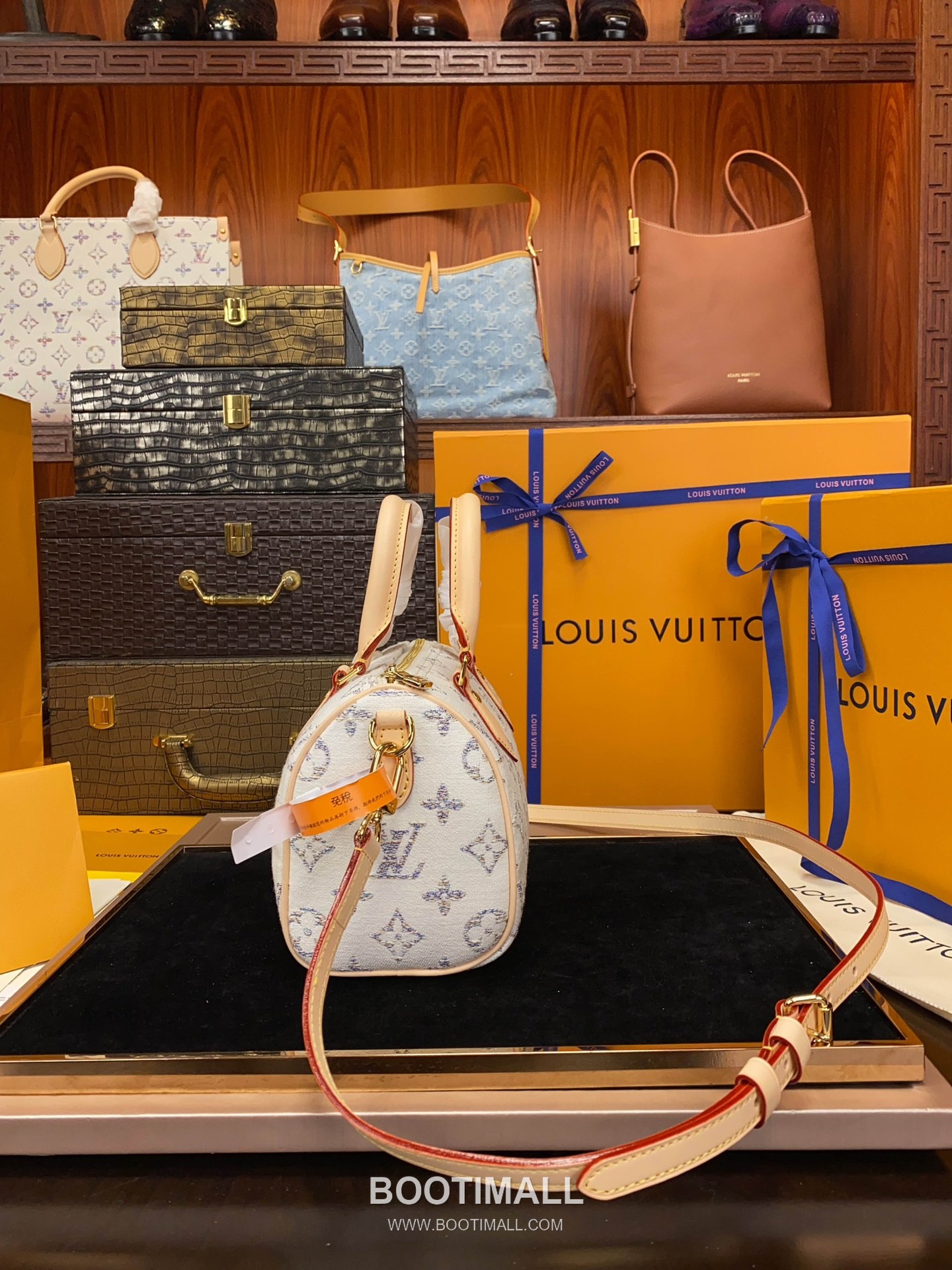 Louis Vuitton Speedy Bandoulière 20 M24709 Monogram Jacquard Textile Bag 루이비통 스피디 반둘리에 20 모노그램 자카드 텍스타일 백 20.5cm 12
