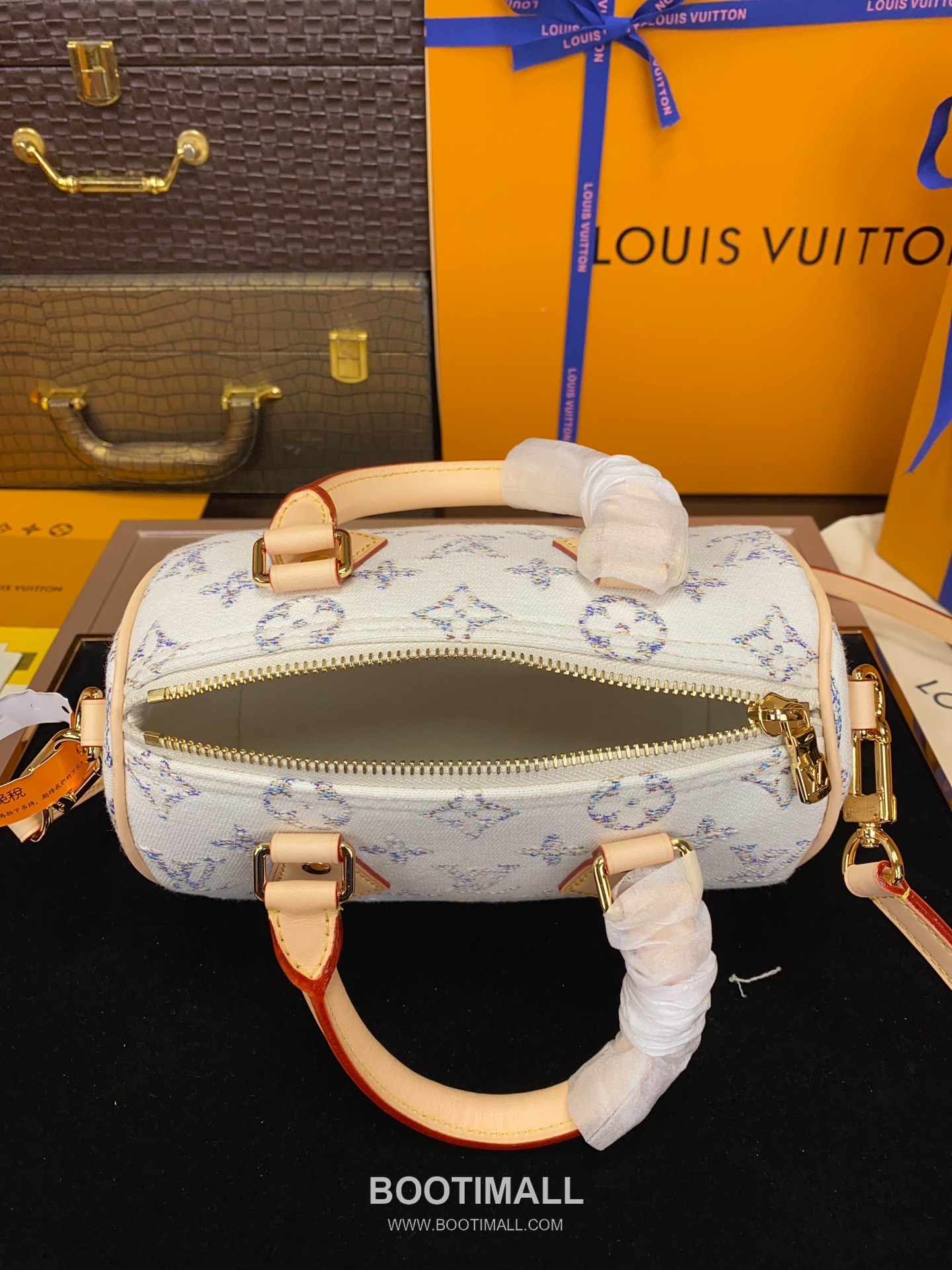 Louis Vuitton Speedy Bandoulière 20 M24709 Monogram Jacquard Textile Bag 루이비통 스피디 반둘리에 20 모노그램 자카드 텍스타일 백 20.5cm 16