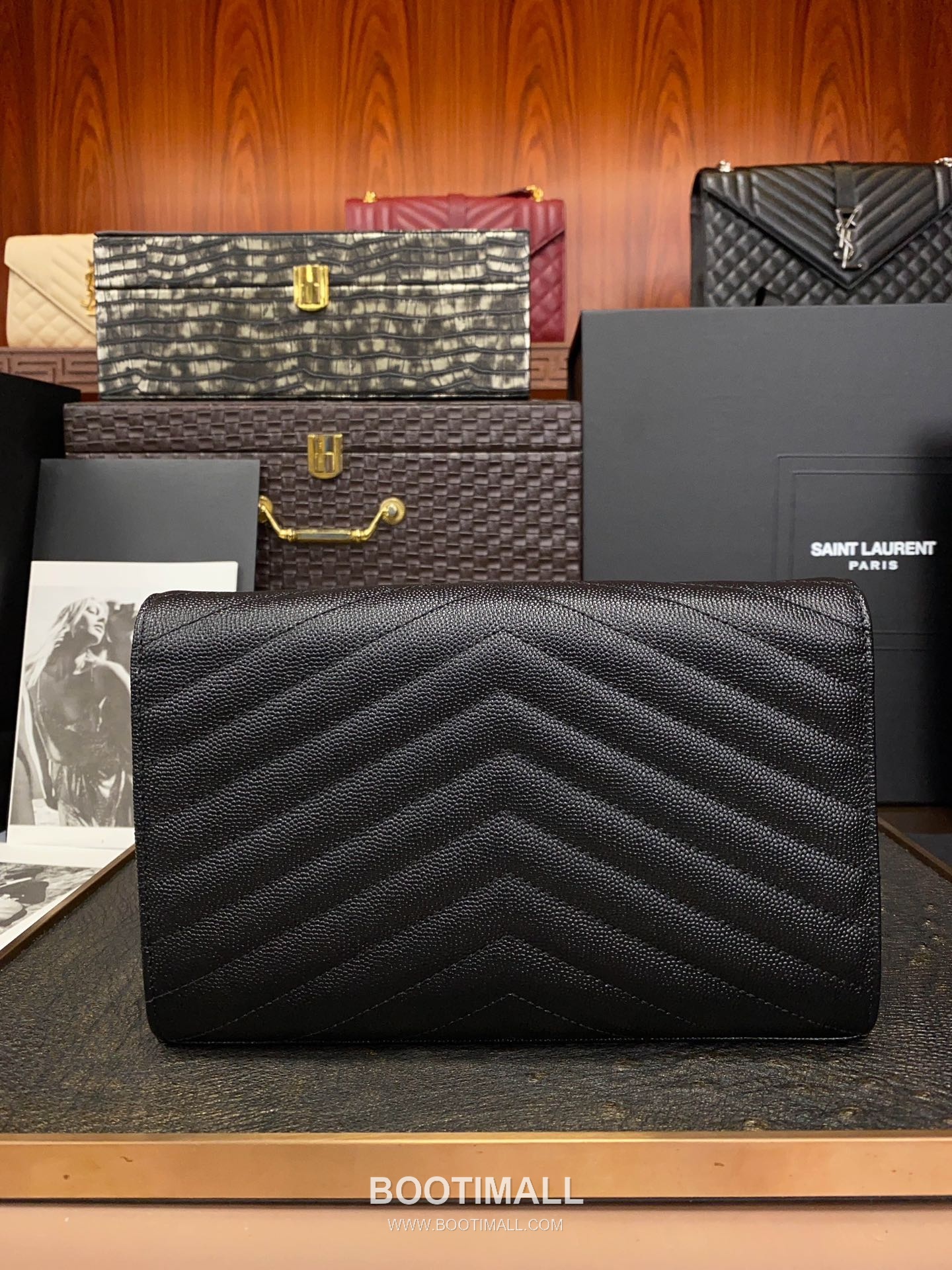 Saint Laurent Chain Wallet 377828 Calfskin Leather Quilted Wallet 생로랑 체인 월렛 카프스킨 가죽 퀼팅 지갑 22.5cm 2