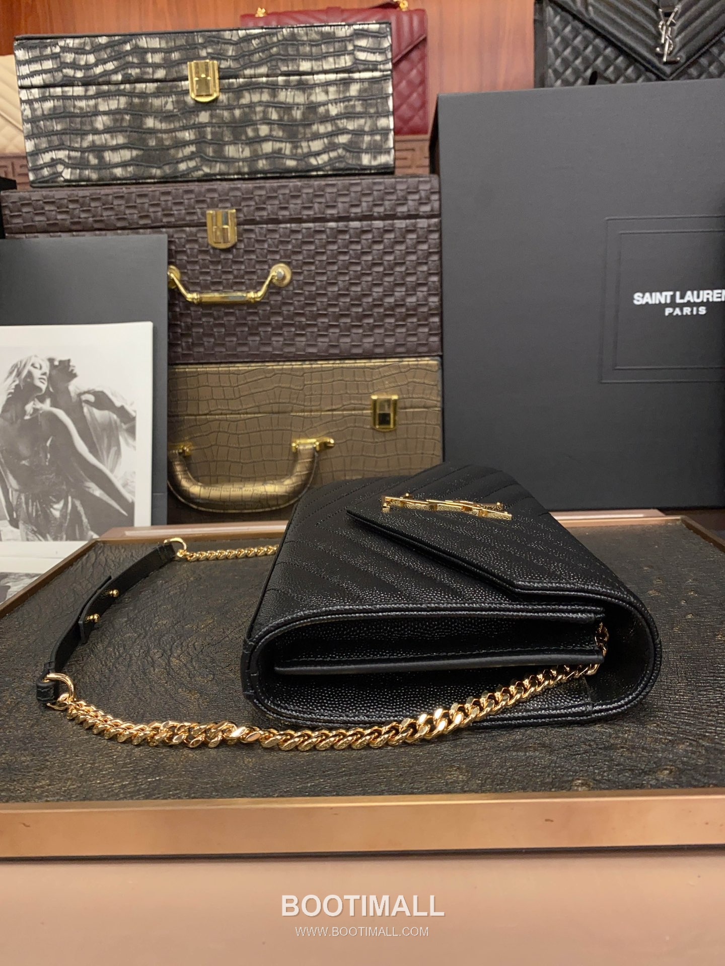 Saint Laurent Chain Wallet 377828 Calfskin Leather Quilted Wallet 생로랑 체인 월렛 카프스킨 가죽 퀼팅 지갑 22.5cm 3