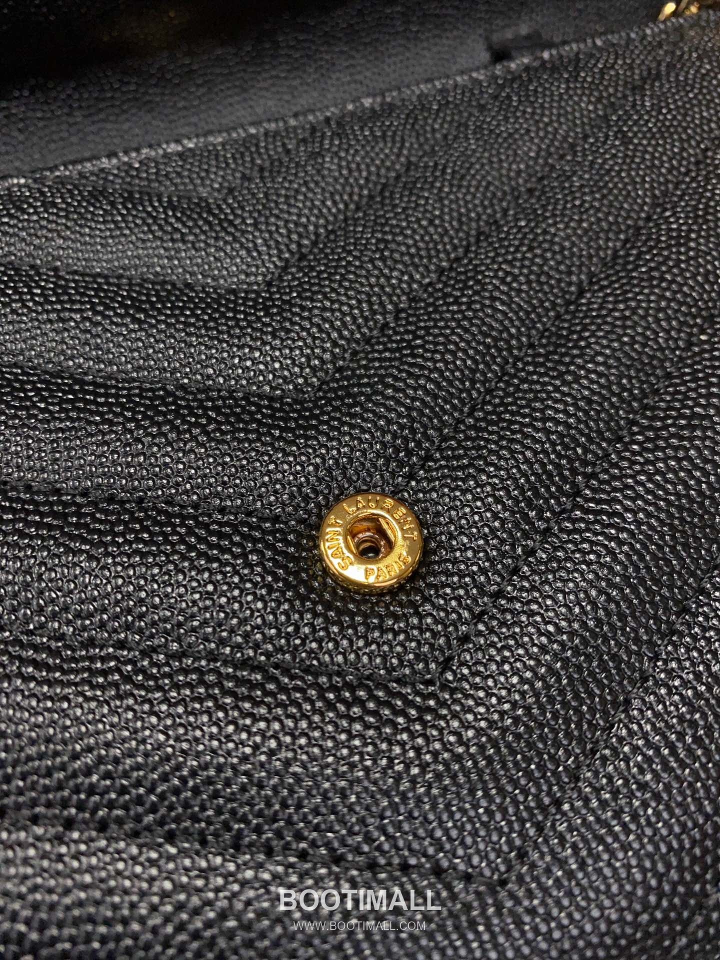 Saint Laurent Chain Wallet 377828 Calfskin Leather Quilted Wallet 생로랑 체인 월렛 카프스킨 가죽 퀼팅 지갑 22.5cm 9