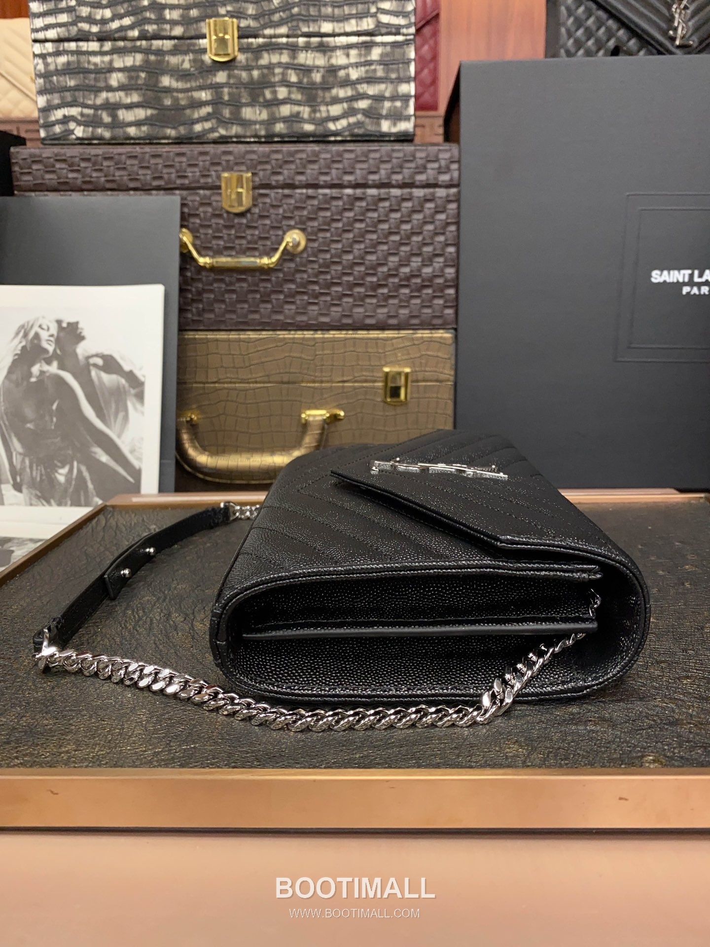 Saint Laurent Chain Wallet 377828 Calfskin Leather Quilted Wallet 생로랑 체인 월렛 카프스킨 가죽 퀼팅 지갑 22.5cm 2