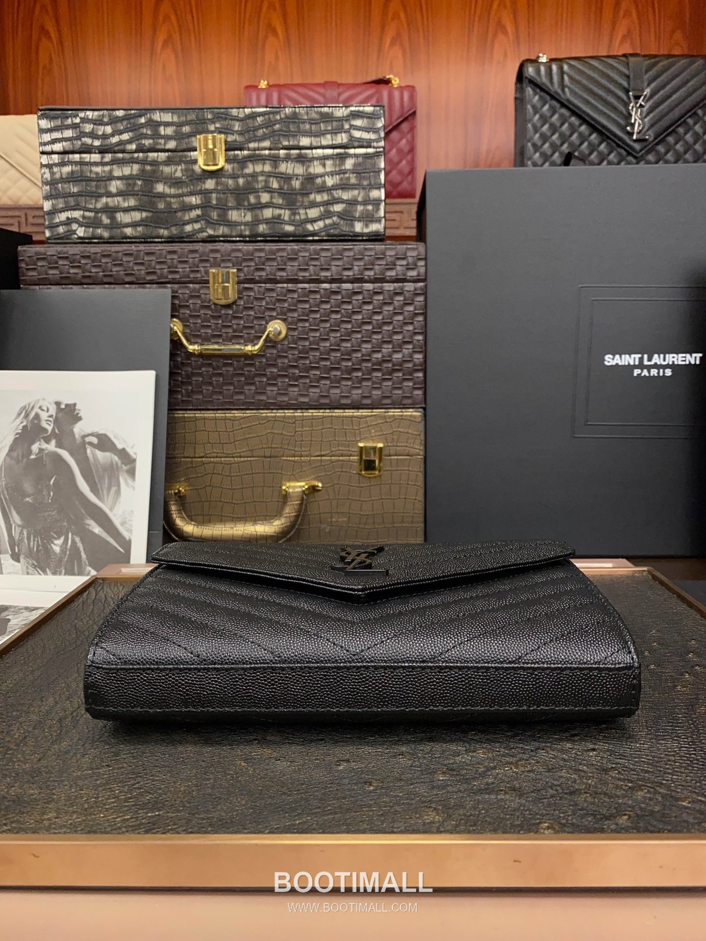 Saint Laurent Chain Wallet 377828 Calfskin Leather Quilted Wallet 생로랑 체인 월렛 카프스킨 가죽 퀼팅 지갑 22.5cm 3