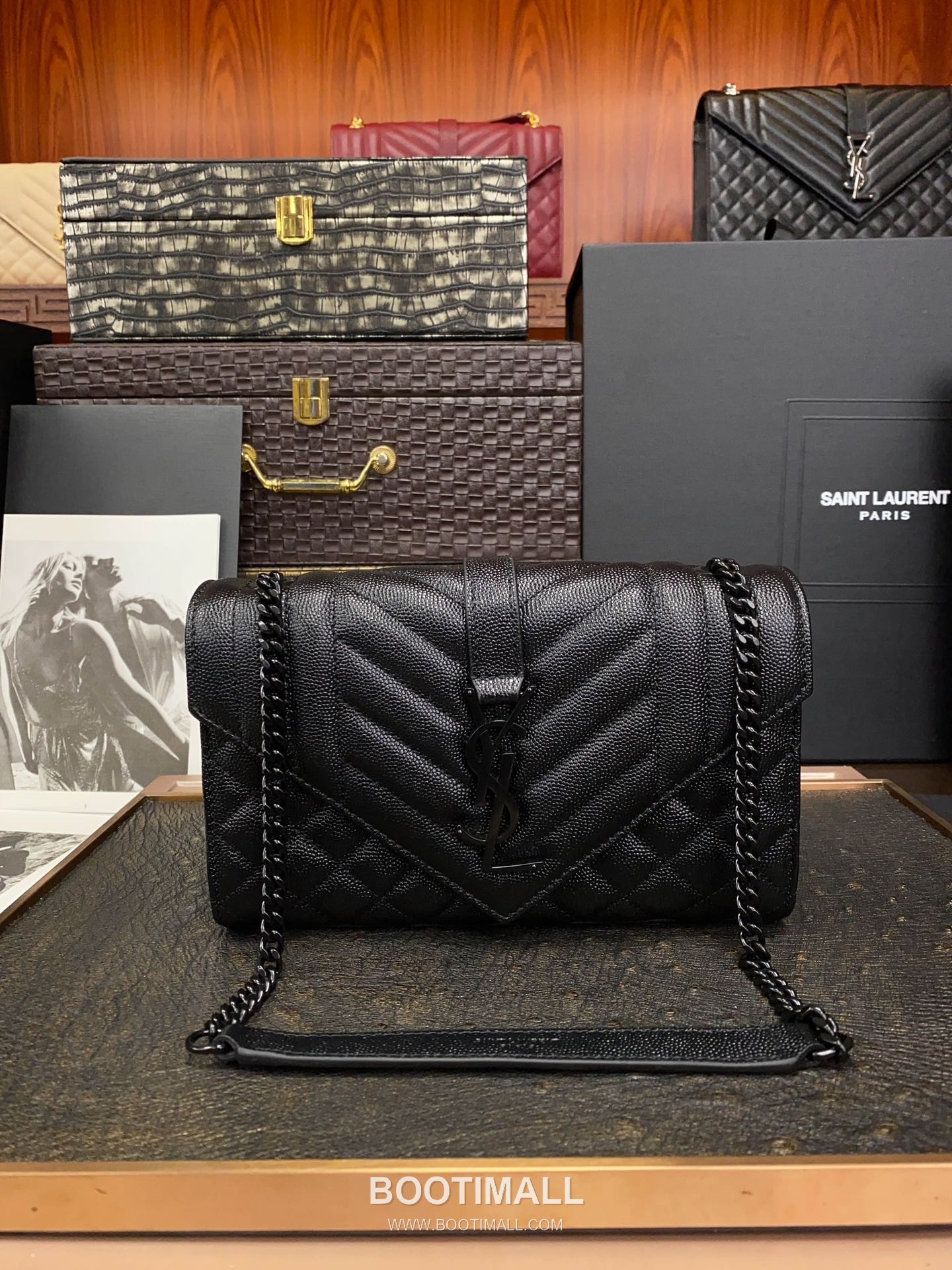 Saint Laurent Envelope Small 526286 Grained Calfskin Quilted Chain Bag 생로랑 엔벨로프 스몰 그레인 카프스킨 퀼팅 체인백 21cm 1