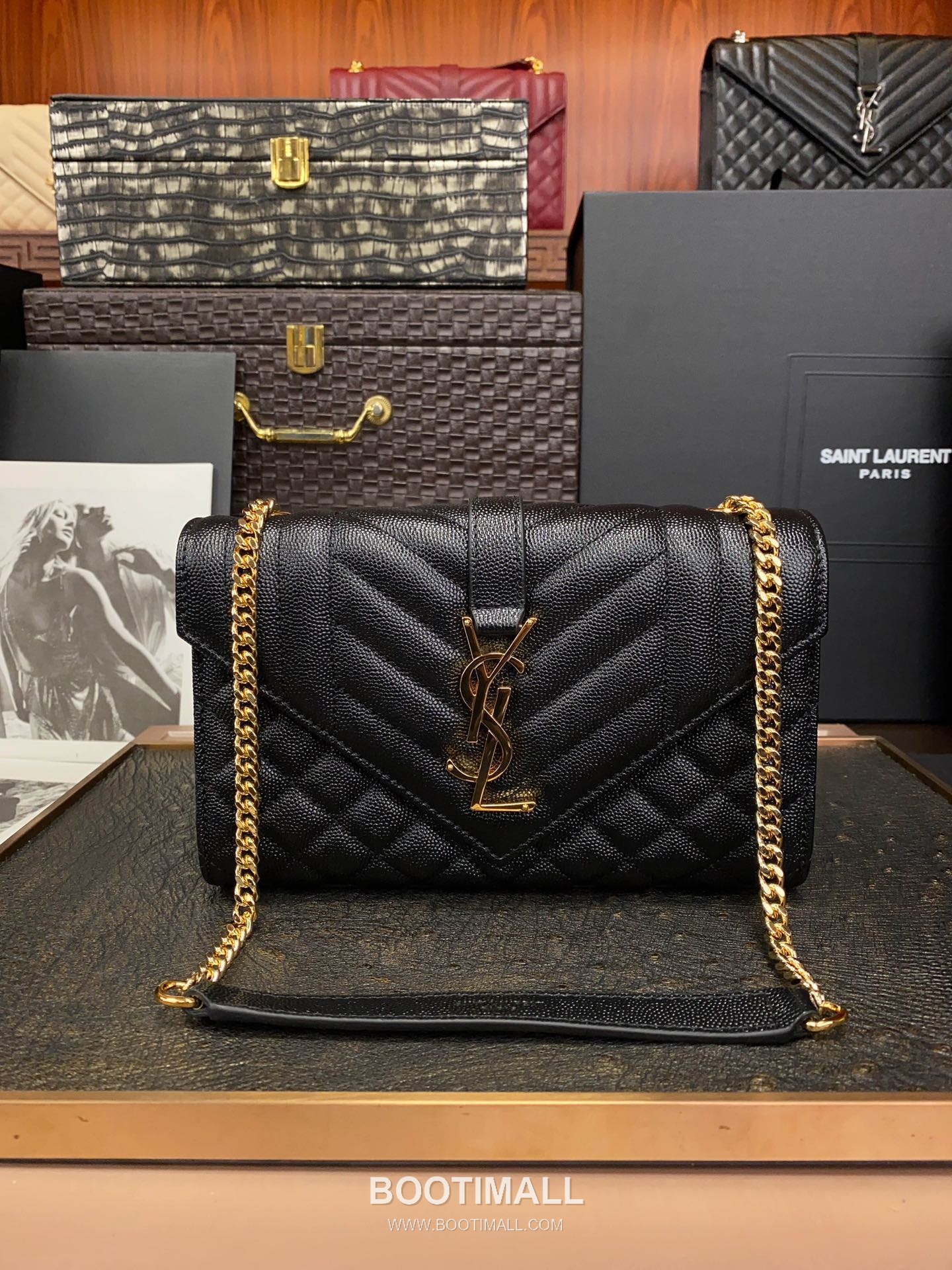 Saint Laurent Envelope Small 526286 Grained Calfskin Quilted Chain Bag 생로랑 엔벨로프 스몰 그레인 카프스킨 퀼팅 체인백 21cm 1