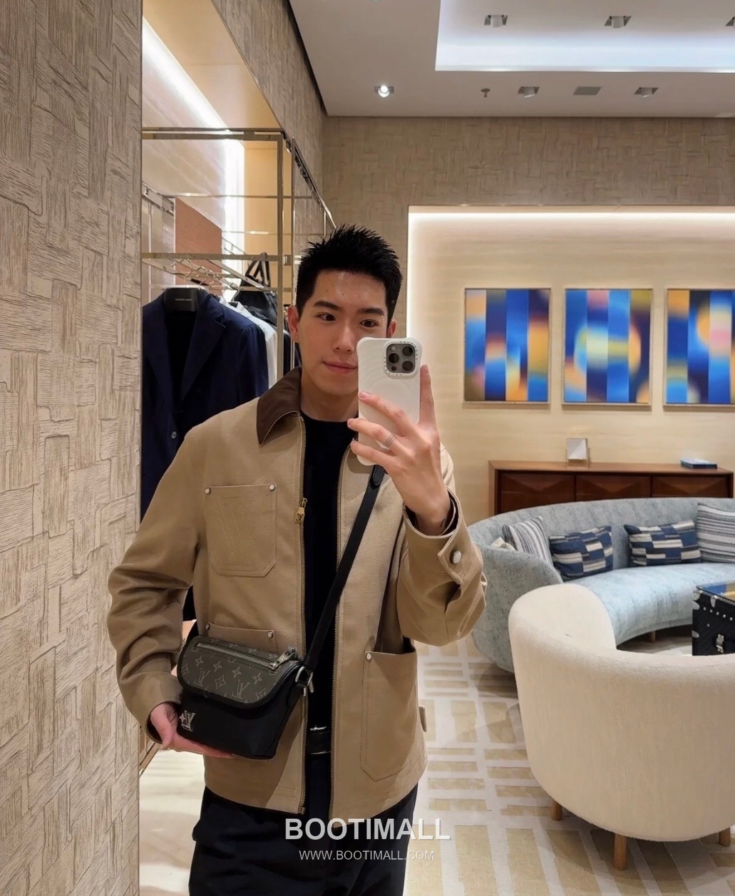 Louis Vuitton Pulse Mini Bag M12618 Monogram Canvas and Leather Shoulder Bag 루이비통 펄스 미니백 모노그램 캔버스 가죽 숄더백 22.5cm 2