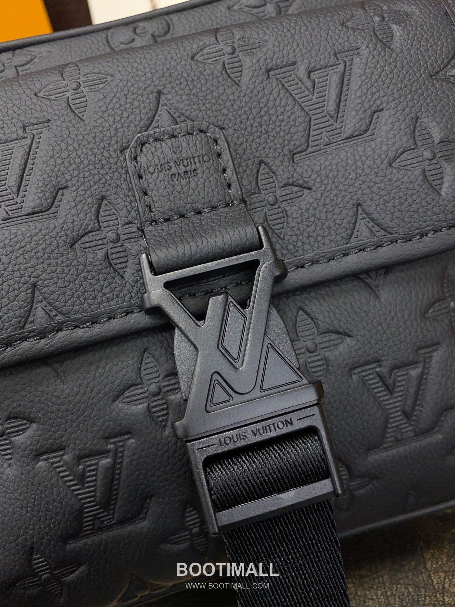 Louis Vuitton Getaway Messenger Bag M12516 Monogram Shadow Leather Bag 루이비통 게터웨이 메신저백 모노그램 섀도우 가죽 백 18cm 8