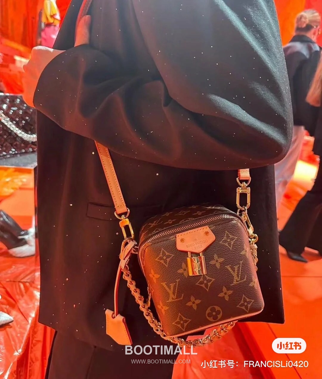 Louis Vuitton Just In Case Bag M47096 Monogram Canvas Leather Trim Mini Bag 루이비통 저스트 인 케이스 모노그램 캔버스 레더 트림 미니백 14cm 5