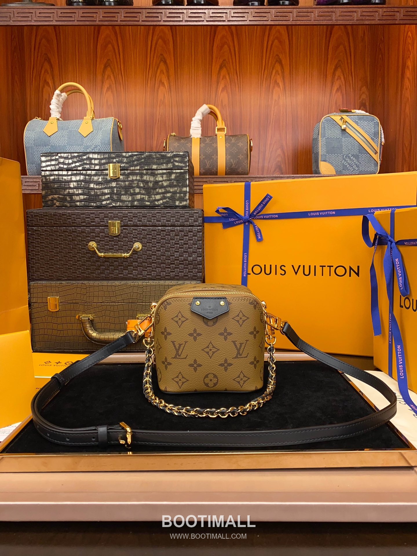 Louis Vuitton Just In Case Bag M47162 Monogram Reverse Canvas Mini Bag 루이비통 저스트 인 케이스 모노그램 리버스 캔버스 미니백 14cm 6
