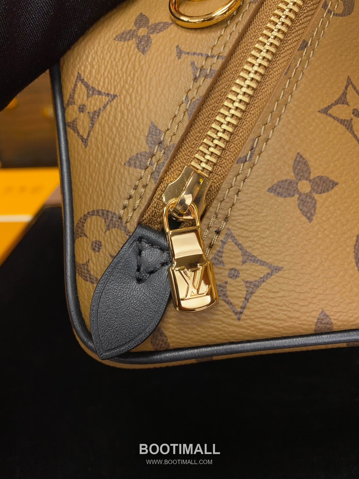 Louis Vuitton Just In Case Bag M47162 Monogram Reverse Canvas Mini Bag 루이비통 저스트 인 케이스 모노그램 리버스 캔버스 미니백 14cm 12