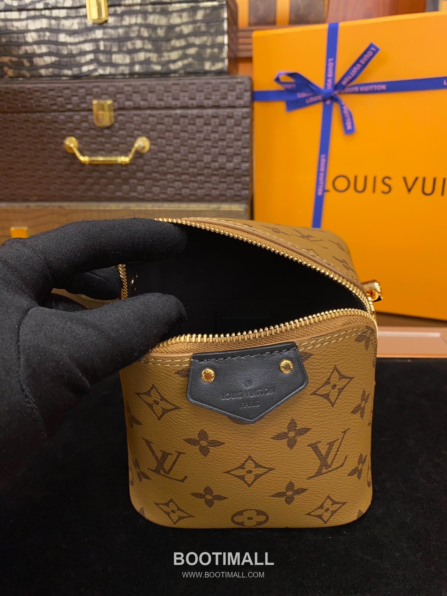 Louis Vuitton Just In Case Bag M47162 Monogram Reverse Canvas Mini Bag 루이비통 저스트 인 케이스 모노그램 리버스 캔버스 미니백 14cm 13