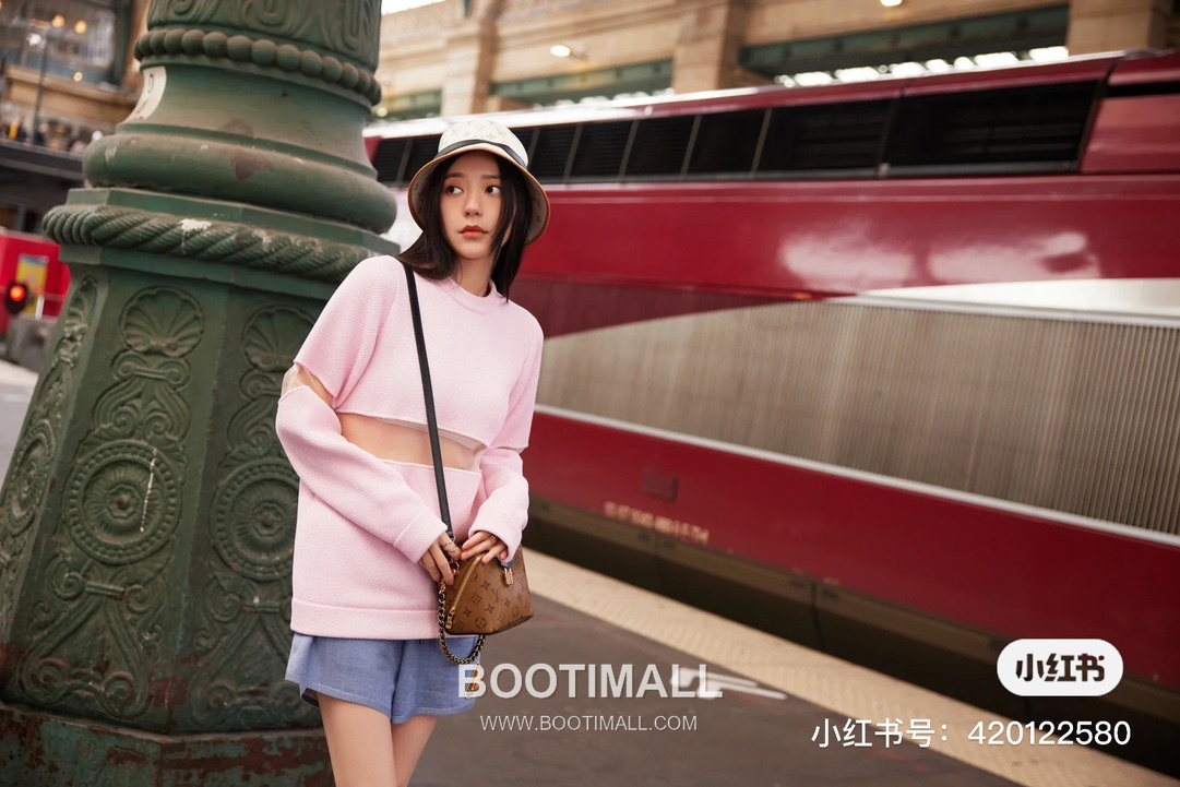 Louis Vuitton Just In Case Bag M47162 Monogram Reverse Canvas Mini Bag 루이비통 저스트 인 케이스 모노그램 리버스 캔버스 미니백 14cm 18