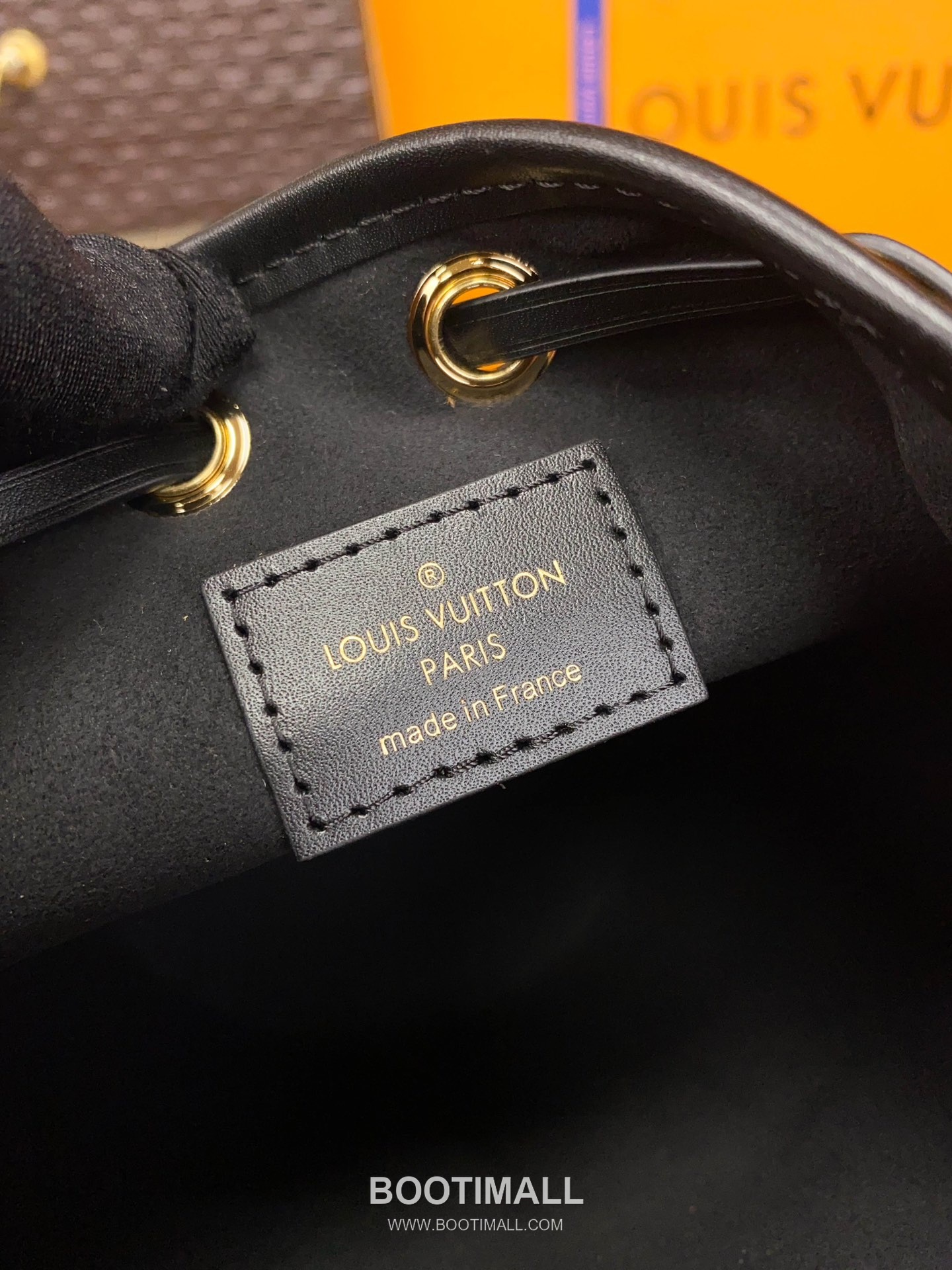 Louis Vuitton Canoé Bag M83480 Monogram Canvas Bucket Bag 루이비통 카노에 모노그램 캔버스 버킷백 20.5cm 11