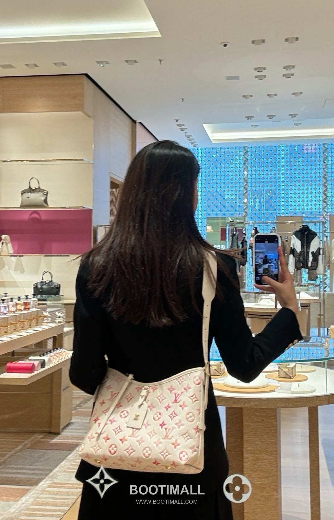 Louis Vuitton CarryAll Small M24652 Monogram Empreinte Leather Tote Bag 루이비통 캐리올 스몰 모노그램 앙프렝뜨 가죽 토트백 29.5cm 8