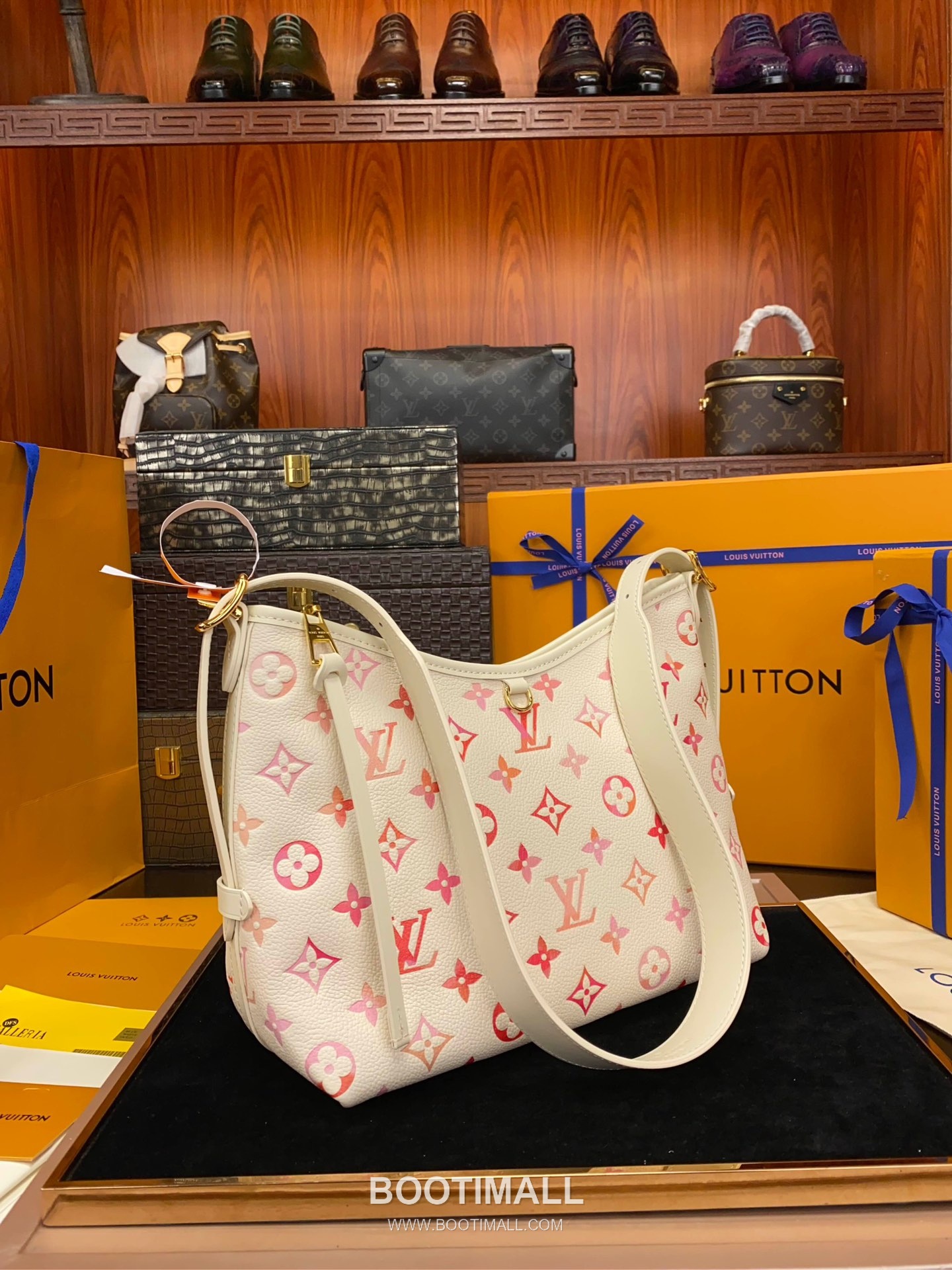 Louis Vuitton CarryAll Small M24652 Monogram Empreinte Leather Tote Bag 루이비통 캐리올 스몰 모노그램 앙프렝뜨 가죽 토트백 29.5cm 11