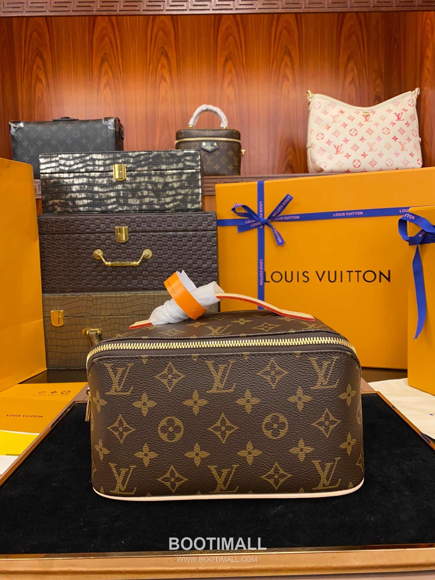 Louis Vuitton Toiletry Bag 2 Compartments M11750 Monogram Coated Canvas Pouch 루이비통 토일레트리 백 2 컴파트먼트 모노그램 코팅 캔버스 파우치 24cm 2