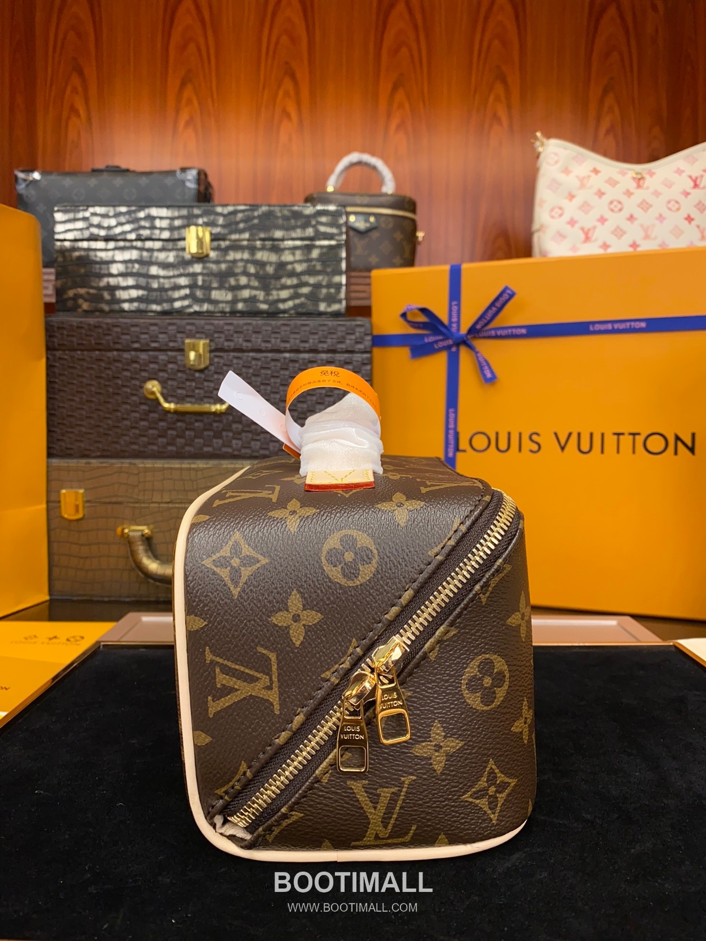 Louis Vuitton Toiletry Bag 2 Compartments M11750 Monogram Coated Canvas Pouch 루이비통 토일레트리 백 2 컴파트먼트 모노그램 코팅 캔버스 파우치 24cm 4