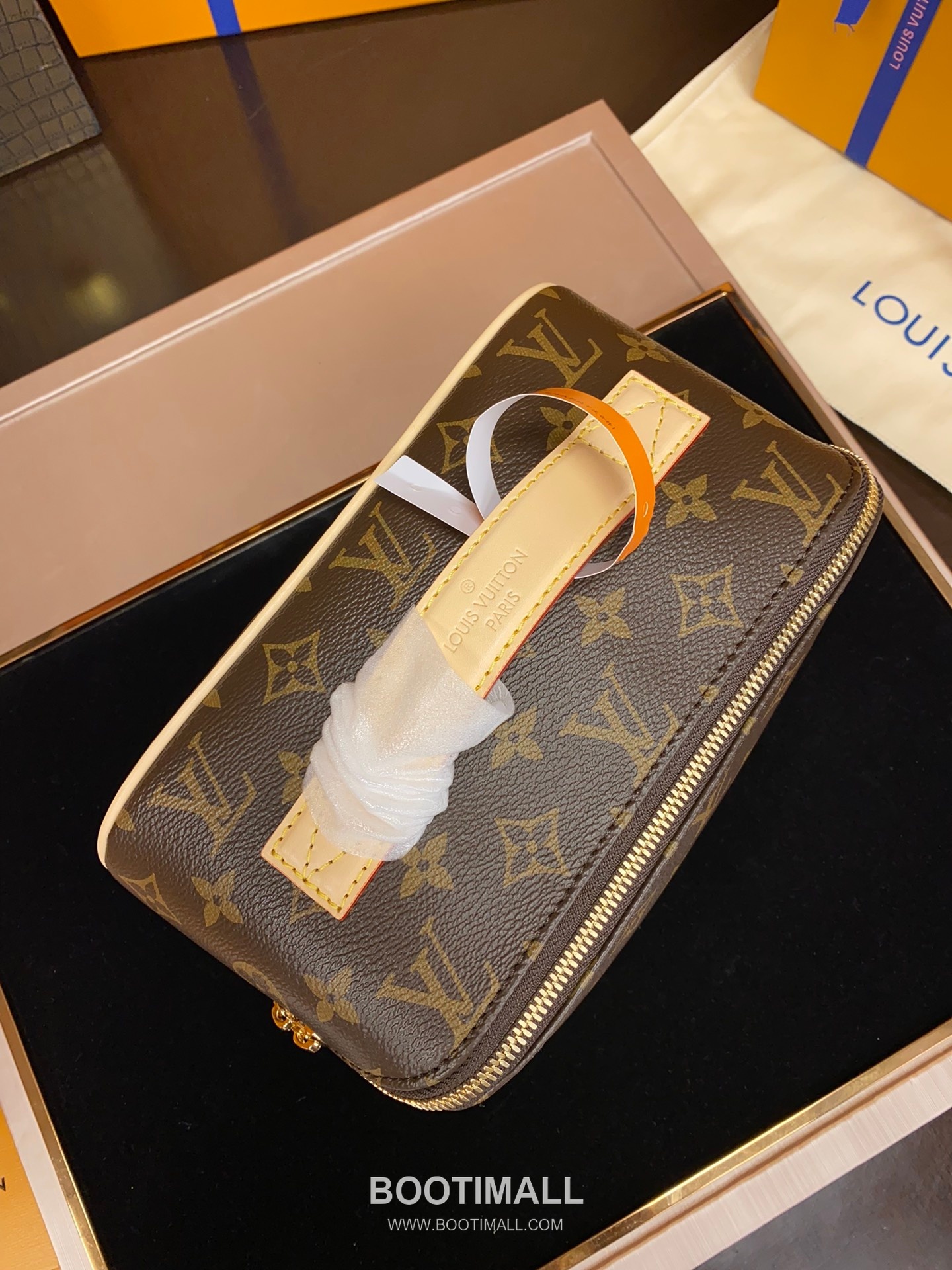 Louis Vuitton Toiletry Bag 2 Compartments M11750 Monogram Coated Canvas Pouch 루이비통 토일레트리 백 2 컴파트먼트 모노그램 코팅 캔버스 파우치 24cm 7