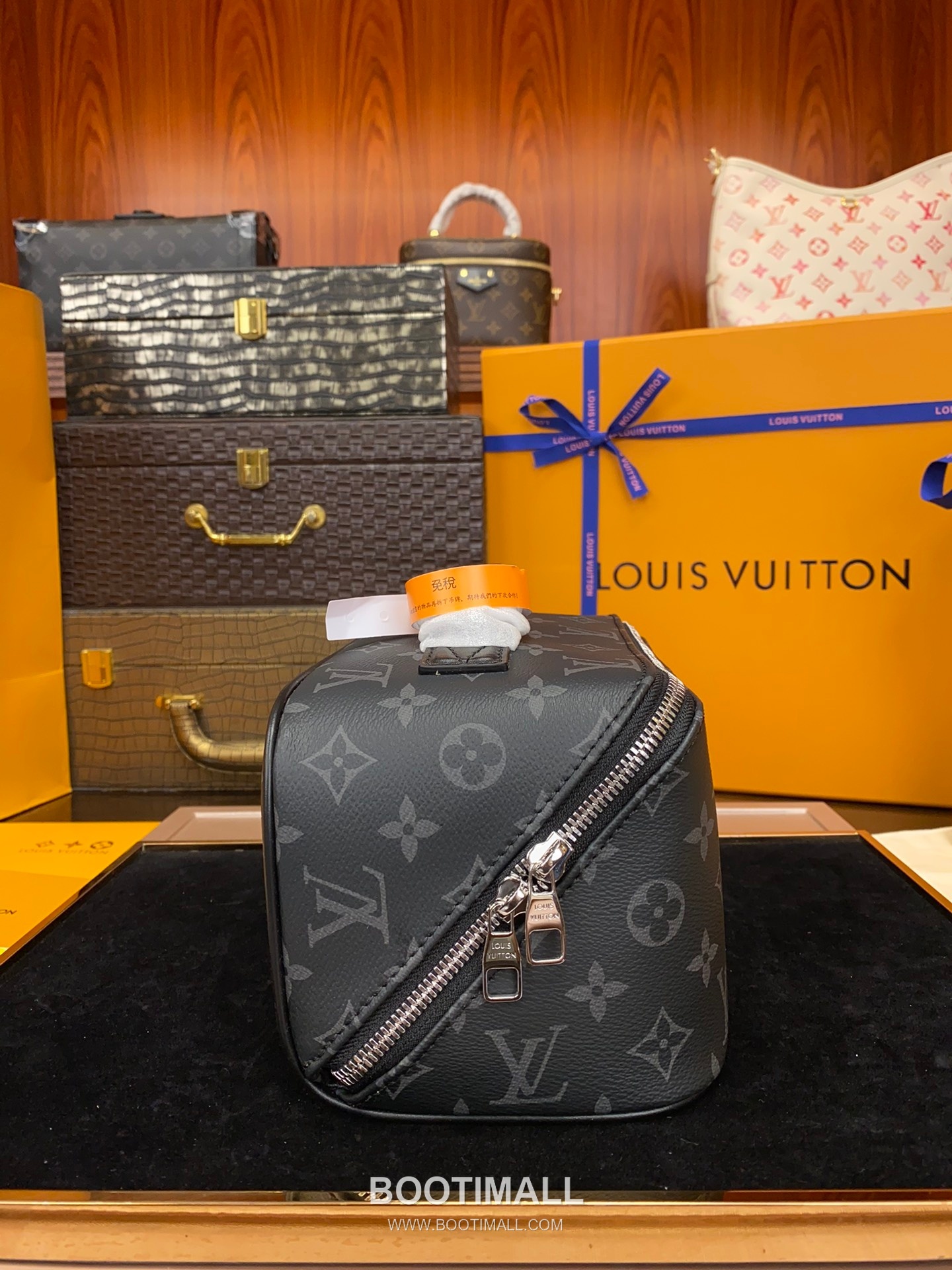 Louis Vuitton Toiletry Bag 2 Compartments M11750 Monogram Coated Canvas Pouch 루이비통 토일레트리 백 2 컴파트먼트 모노그램 코팅 캔버스 파우치 24cm 3